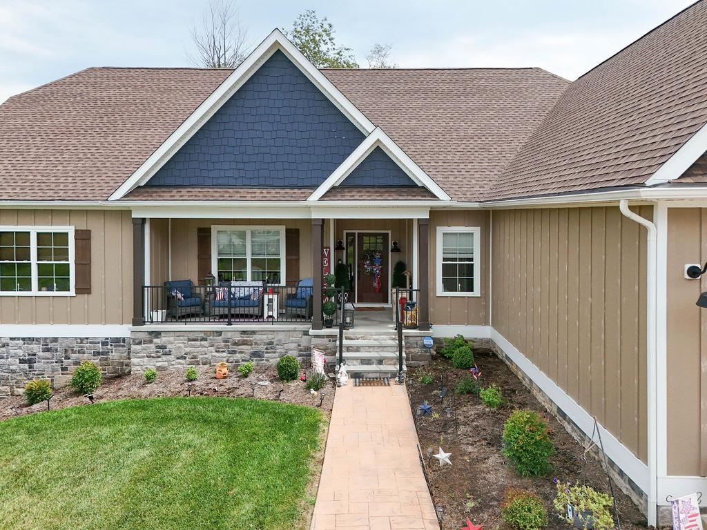 1 RED DEER PL, STAUNTON, Virginia 24401, 6 Bedrooms Bedrooms, ,4 BathroomsBathrooms,Residential,1 RED DEER PL,681205 MLS # 681205 1 RED DEER PL, STAUNTON, Virginia 24401, 6 Bedrooms Bedrooms, ,4 BathroomsBathrooms,Residential,1 RED DEER PL,681205 MLS # 681205