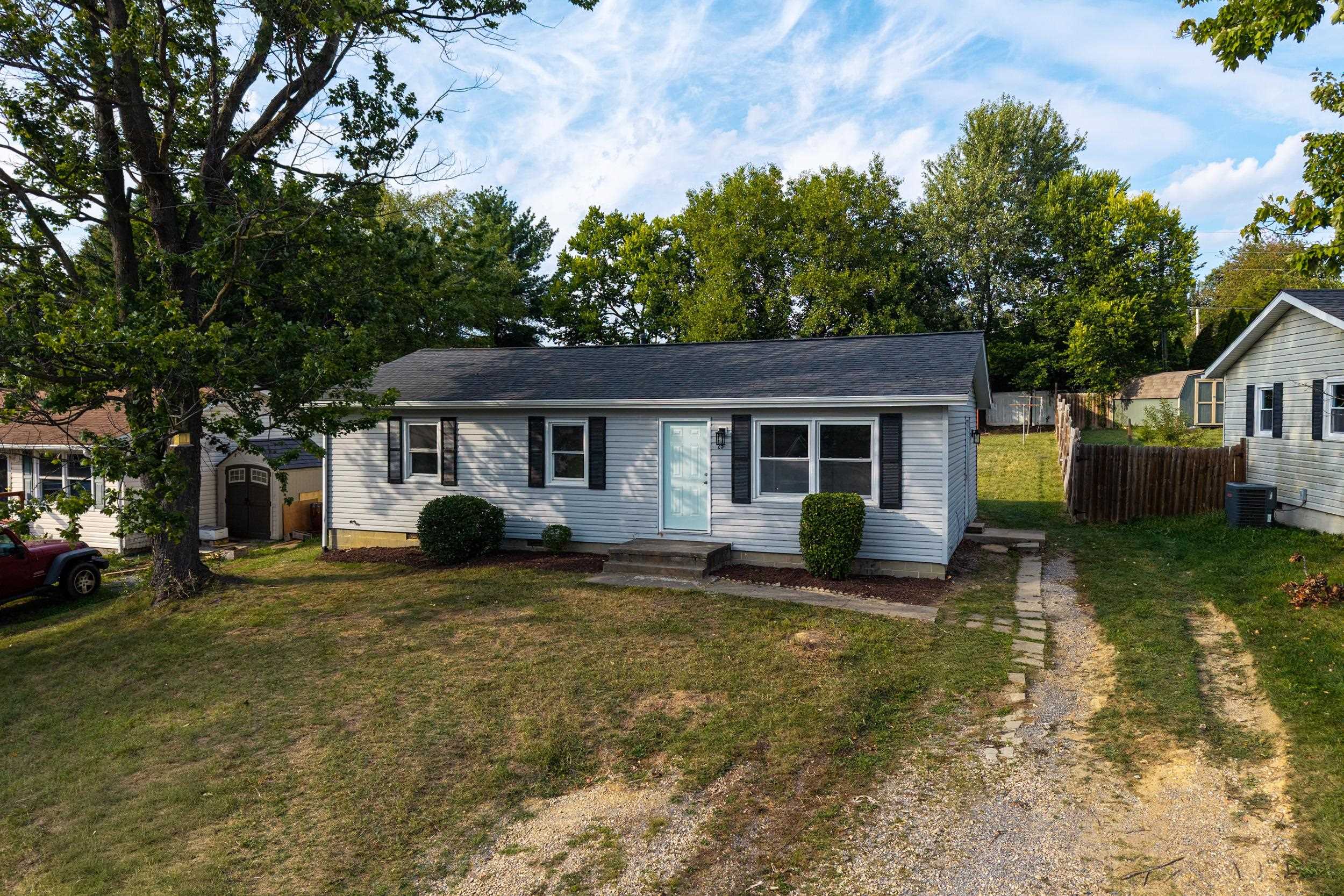 25 WESTGATE RD, VERONA, Virginia 24482, 3 Bedrooms Bedrooms, ,1 BathroomBathrooms,Residential,25 WESTGATE RD,681206 MLS # 681206 25 WESTGATE RD, VERONA, Virginia 24482, 3 Bedrooms Bedrooms, ,1 BathroomBathrooms,Residential,25 WESTGATE RD,681206 MLS # 681206