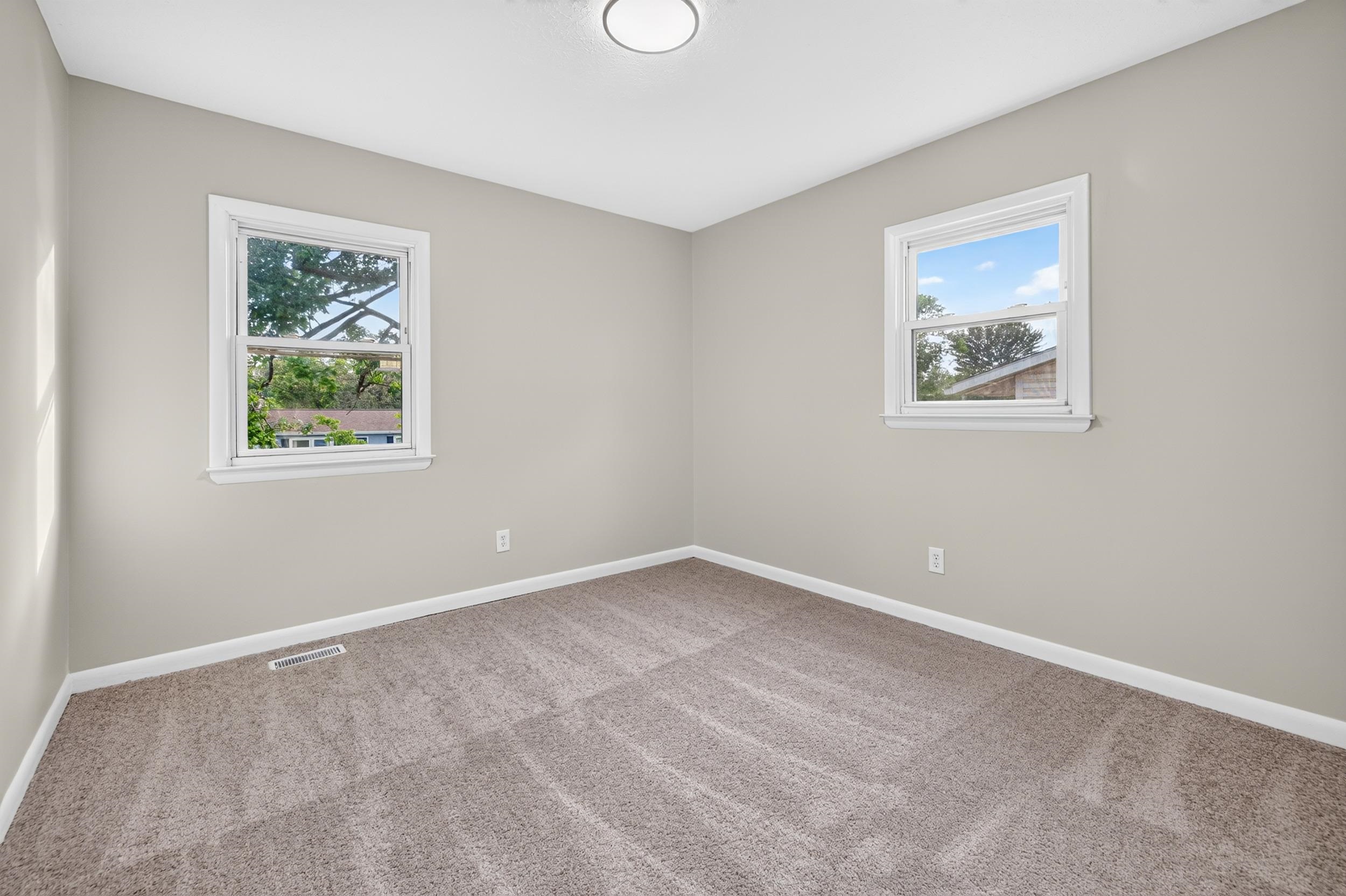 25 WESTGATE RD, VERONA, Virginia 24482, 3 Bedrooms Bedrooms, ,1 BathroomBathrooms,Residential,25 WESTGATE RD,681206 MLS # 681206 25 WESTGATE RD, VERONA, Virginia 24482, 3 Bedrooms Bedrooms, ,1 BathroomBathrooms,Residential,25 WESTGATE RD,681206 MLS # 681206