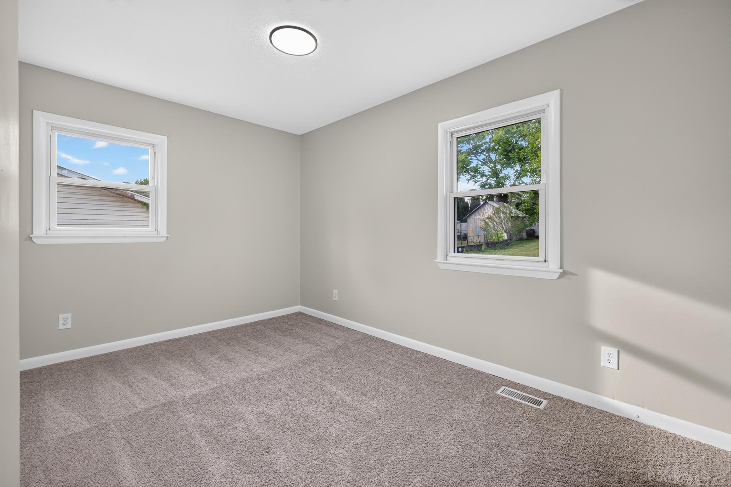 25 WESTGATE RD, VERONA, Virginia 24482, 3 Bedrooms Bedrooms, ,1 BathroomBathrooms,Residential,25 WESTGATE RD,681206 MLS # 681206 25 WESTGATE RD, VERONA, Virginia 24482, 3 Bedrooms Bedrooms, ,1 BathroomBathrooms,Residential,25 WESTGATE RD,681206 MLS # 681206