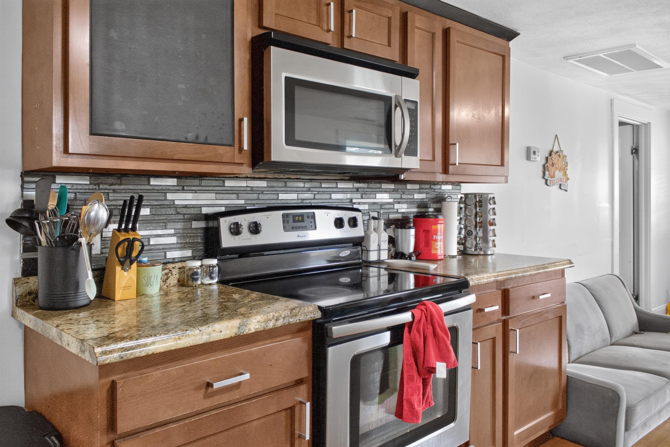 1539 N DELPHINE AVE, WAYNESBORO, Virginia 22980, 3 Bedrooms Bedrooms, ,1 BathroomBathrooms,Residential,1539 N DELPHINE AVE,681211 MLS # 681211 1539 N DELPHINE AVE, WAYNESBORO, Virginia 22980, 3 Bedrooms Bedrooms, ,1 BathroomBathrooms,Residential,1539 N DELPHINE AVE,681211 MLS # 681211