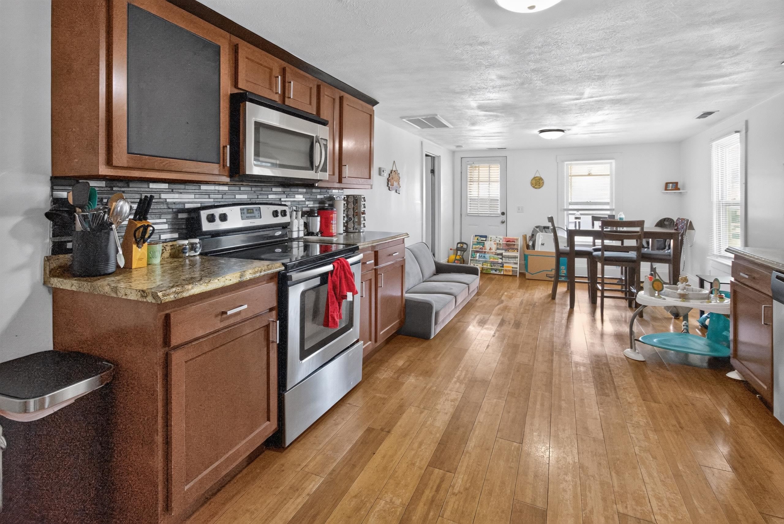 1539 N DELPHINE AVE, WAYNESBORO, Virginia 22980, 3 Bedrooms Bedrooms, ,1 BathroomBathrooms,Residential,1539 N DELPHINE AVE,681211 MLS # 681211 1539 N DELPHINE AVE, WAYNESBORO, Virginia 22980, 3 Bedrooms Bedrooms, ,1 BathroomBathrooms,Residential,1539 N DELPHINE AVE,681211 MLS # 681211