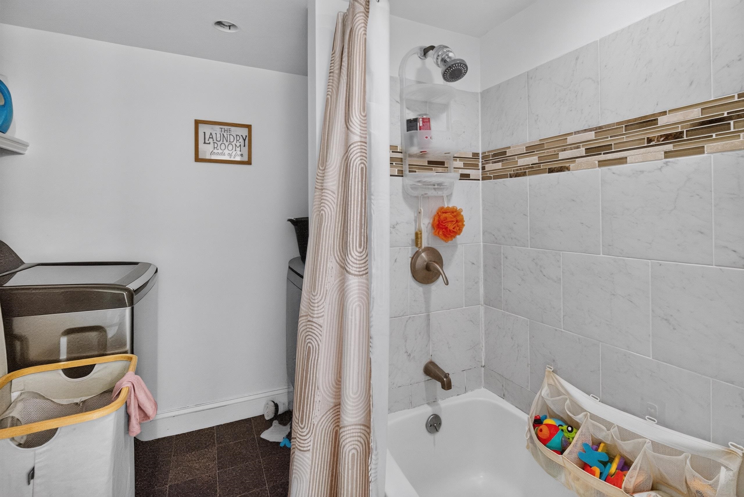 1539 N DELPHINE AVE, WAYNESBORO, Virginia 22980, 3 Bedrooms Bedrooms, ,1 BathroomBathrooms,Residential,1539 N DELPHINE AVE,681211 MLS # 681211 1539 N DELPHINE AVE, WAYNESBORO, Virginia 22980, 3 Bedrooms Bedrooms, ,1 BathroomBathrooms,Residential,1539 N DELPHINE AVE,681211 MLS # 681211