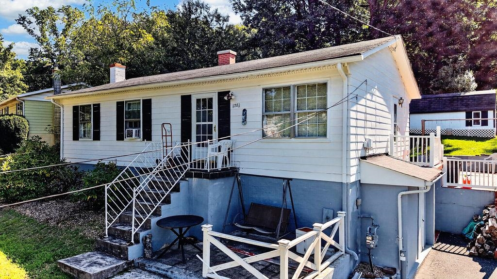 1781 SHUTTERLEE MILL RD, STAUNTON, Virginia 24401, 3 Bedrooms Bedrooms, ,1 BathroomBathrooms,Residential,1781 SHUTTERLEE MILL RD,681212 MLS # 681212 1781 SHUTTERLEE MILL RD, STAUNTON, Virginia 24401, 3 Bedrooms Bedrooms, ,1 BathroomBathrooms,Residential,1781 SHUTTERLEE MILL RD,681212 MLS # 681212