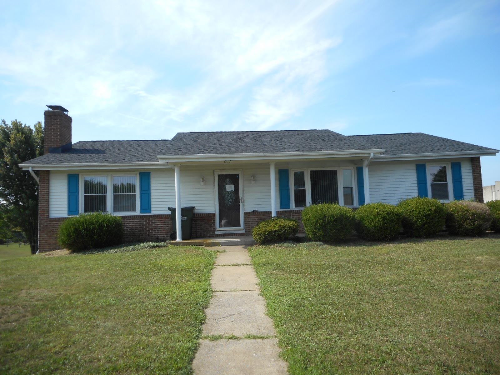 207 FOX HILL DR, STAUNTON, Virginia 24401, 3 Bedrooms Bedrooms, ,2 BathroomsBathrooms,Residential,Secretary of Veterans Affairs #224690,207 FOX HILL DR,681218 MLS # 681218 207 FOX HILL DR, STAUNTON, Virginia 24401, 3 Bedrooms Bedrooms, ,2 BathroomsBathrooms,Residential,Secretary of Veterans Affairs #224690,207 FOX HILL DR,681218 MLS # 681218