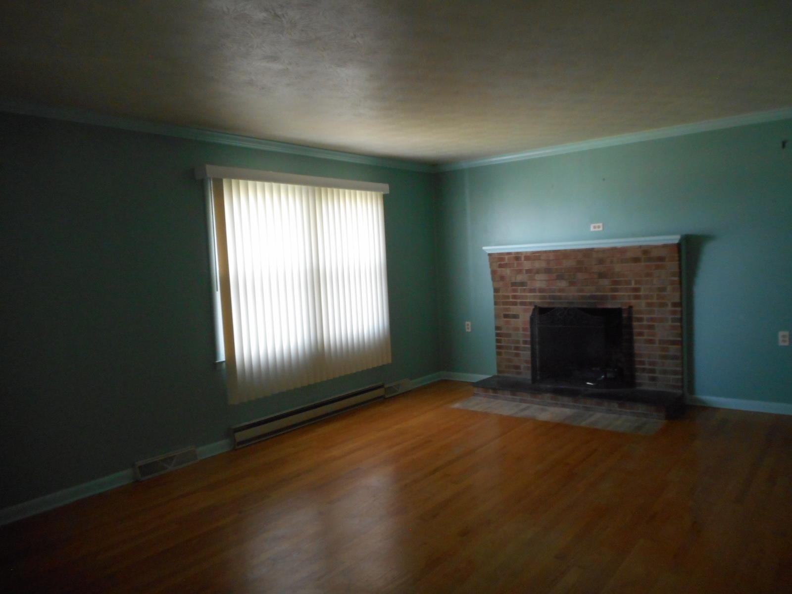 207 FOX HILL DR, STAUNTON, Virginia 24401, 3 Bedrooms Bedrooms, ,2 BathroomsBathrooms,Residential,Secretary of Veterans Affairs #224690,207 FOX HILL DR,681218 MLS # 681218 207 FOX HILL DR, STAUNTON, Virginia 24401, 3 Bedrooms Bedrooms, ,2 BathroomsBathrooms,Residential,Secretary of Veterans Affairs #224690,207 FOX HILL DR,681218 MLS # 681218