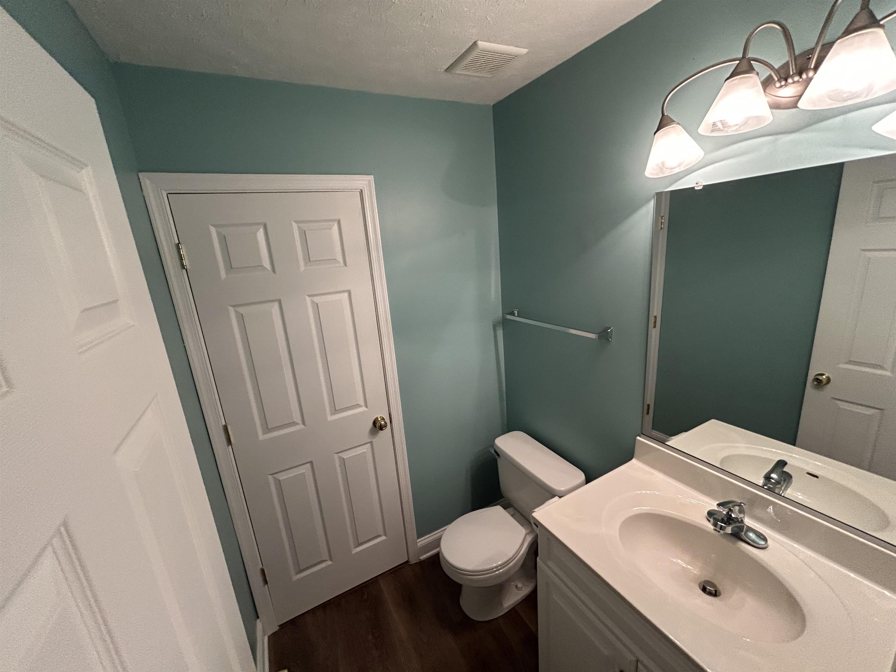 106 12TH ST, GROTTOES, Virginia 24441, 3 Bedrooms Bedrooms, ,1 BathroomBathrooms,Residential,106 12TH ST,681219 MLS # 681219 106 12TH ST, GROTTOES, Virginia 24441, 3 Bedrooms Bedrooms, ,1 BathroomBathrooms,Residential,106 12TH ST,681219 MLS # 681219