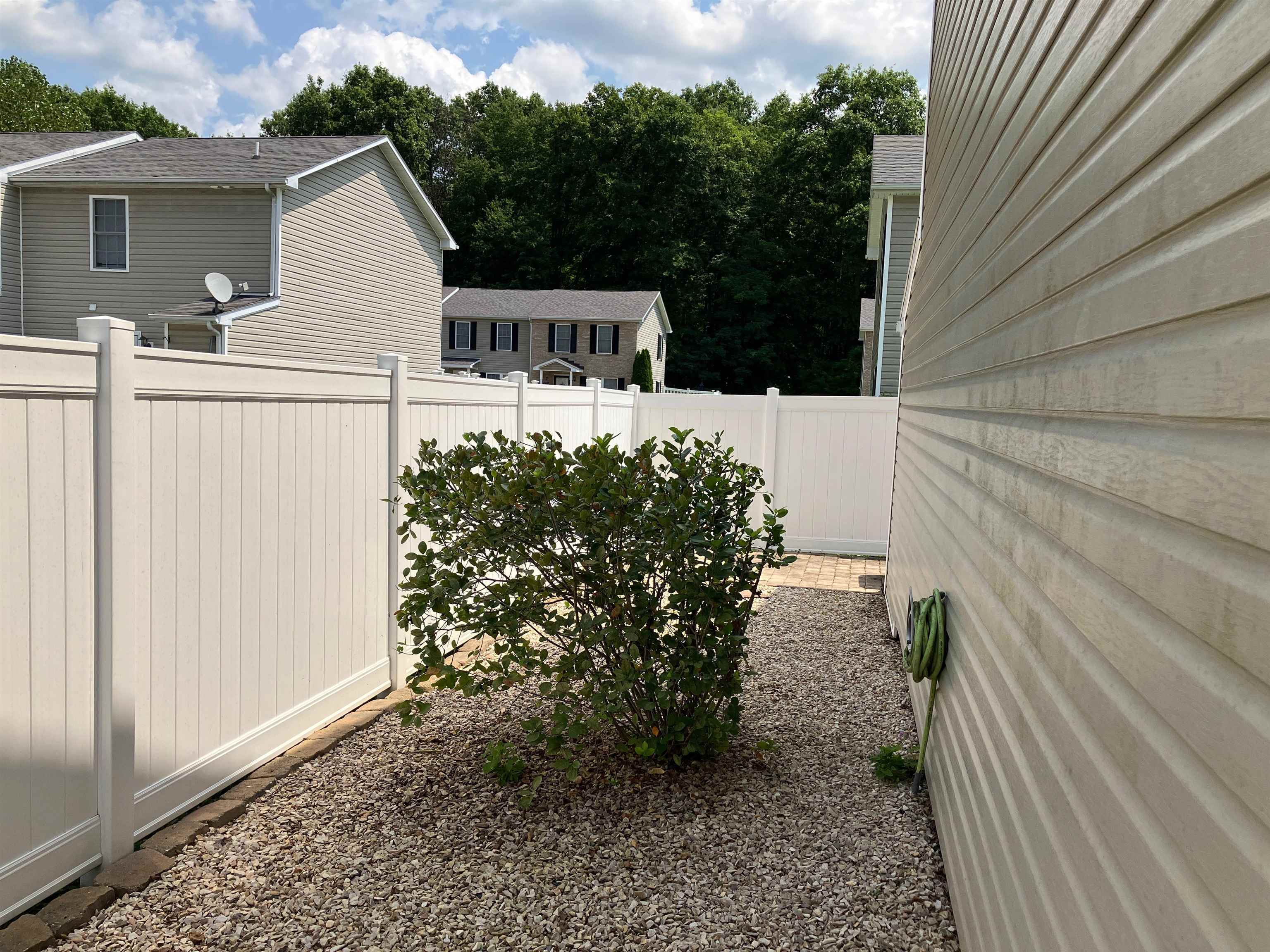 106 12TH ST, GROTTOES, Virginia 24441, 3 Bedrooms Bedrooms, ,1 BathroomBathrooms,Residential,106 12TH ST,681219 MLS # 681219 106 12TH ST, GROTTOES, Virginia 24441, 3 Bedrooms Bedrooms, ,1 BathroomBathrooms,Residential,106 12TH ST,681219 MLS # 681219