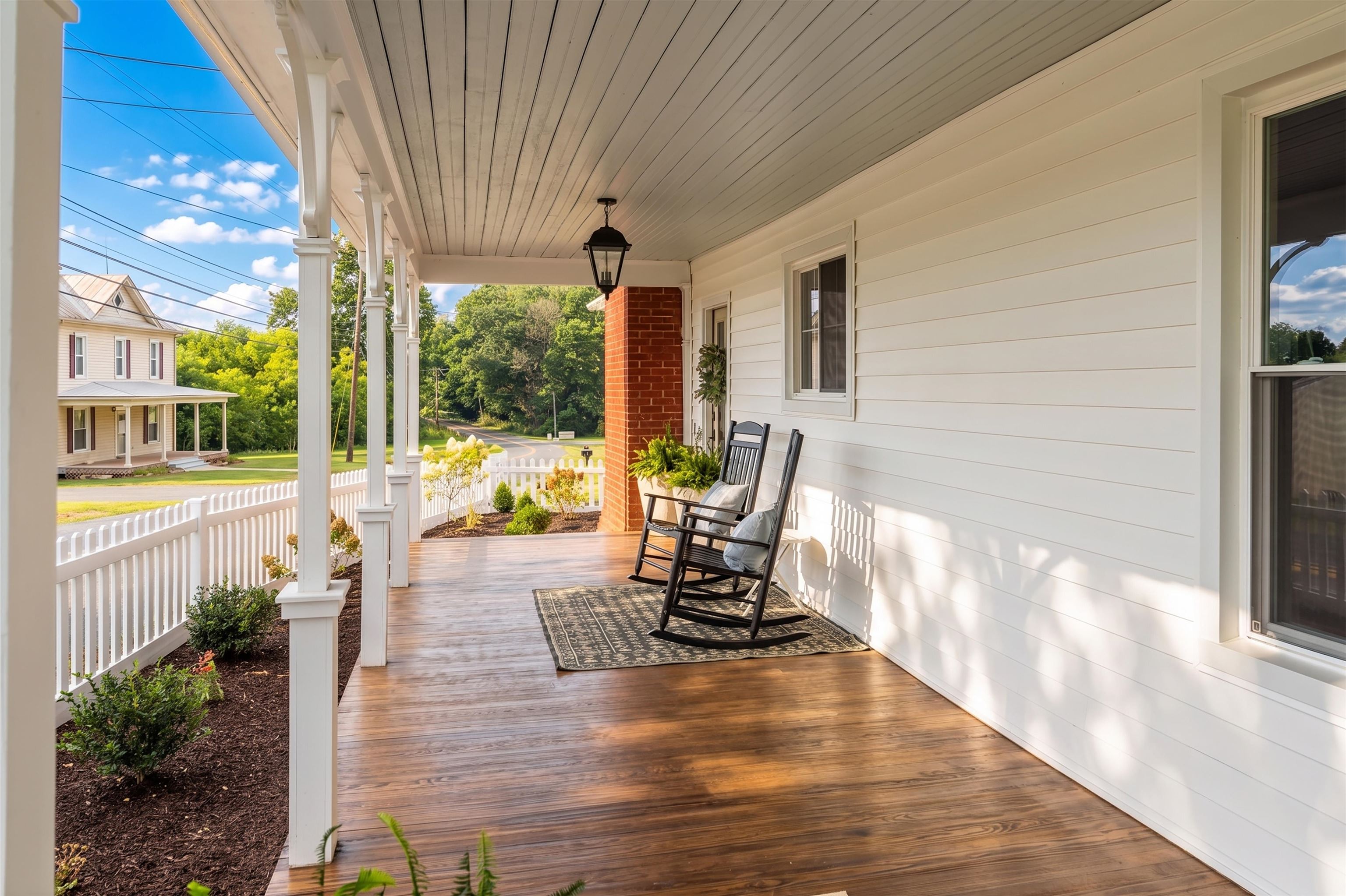 208 ORCHARD DR, TIMBERVILLE, Virginia 22853, 5 Bedrooms Bedrooms, ,2 BathroomsBathrooms,Residential,208 ORCHARD DR,681224 MLS # 681224