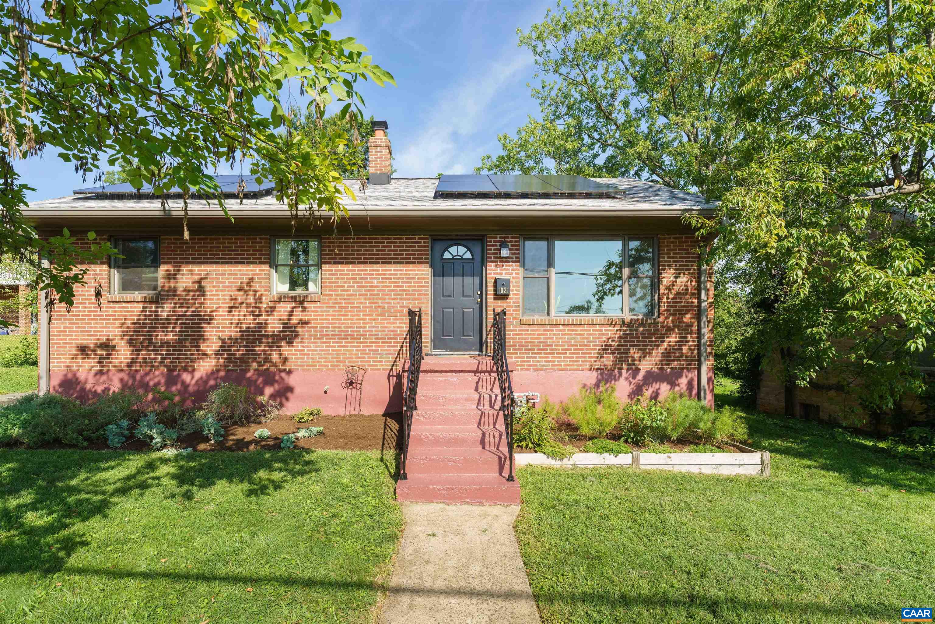 1021 SAINT CLAIR AVE, CHARLOTTESVILLE, Virginia 22901, 3 Bedrooms Bedrooms, ,2 BathroomsBathrooms,Residential,1021 SAINT CLAIR AVE,681226 MLS # 681226
