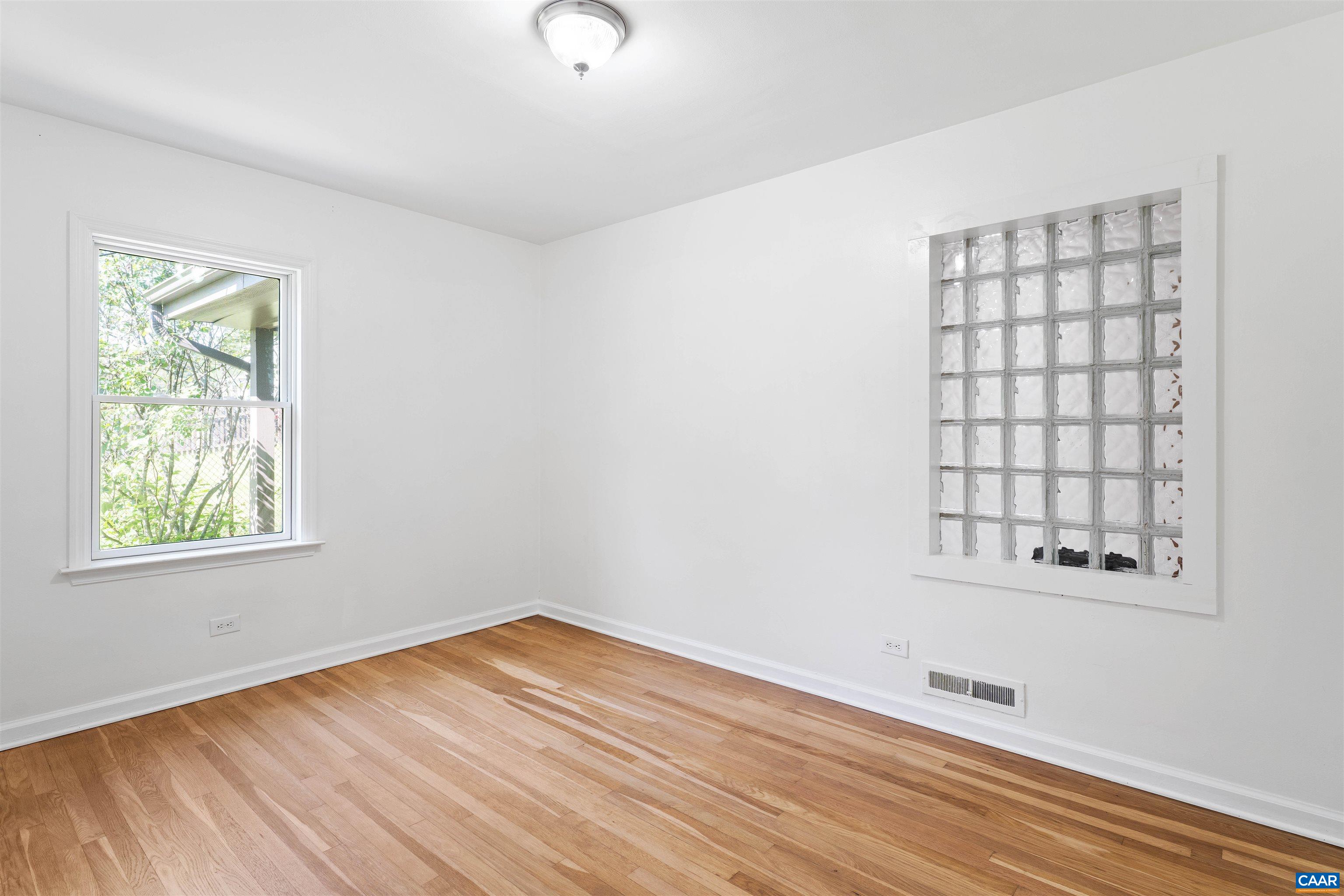 1021 SAINT CLAIR AVE, CHARLOTTESVILLE, Virginia 22901, 3 Bedrooms Bedrooms, ,2 BathroomsBathrooms,Residential,1021 SAINT CLAIR AVE,681226 MLS # 681226