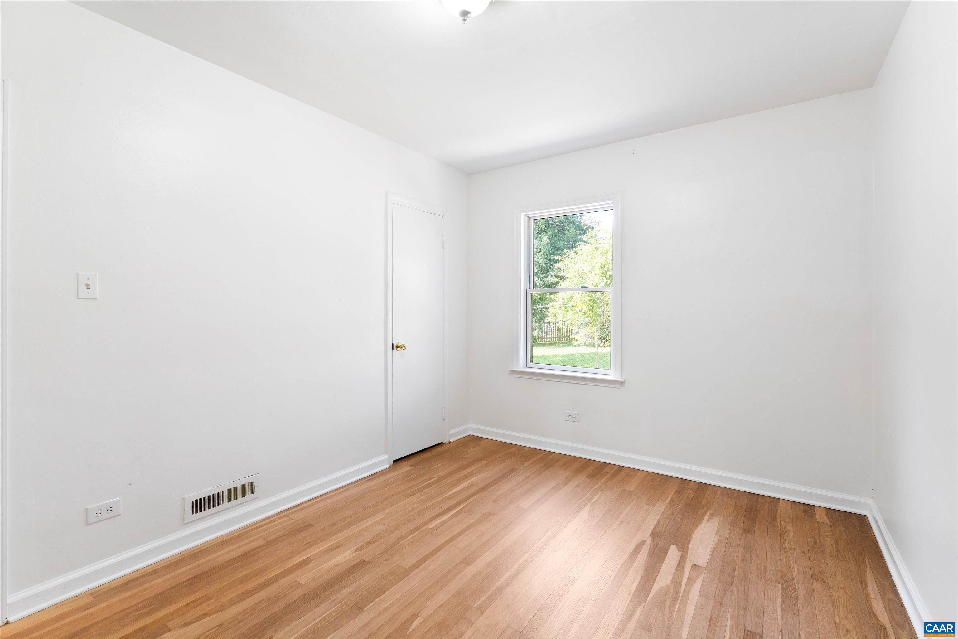 1021 SAINT CLAIR AVE, CHARLOTTESVILLE, Virginia 22901, 3 Bedrooms Bedrooms, ,2 BathroomsBathrooms,Residential,1021 SAINT CLAIR AVE,681226 MLS # 681226