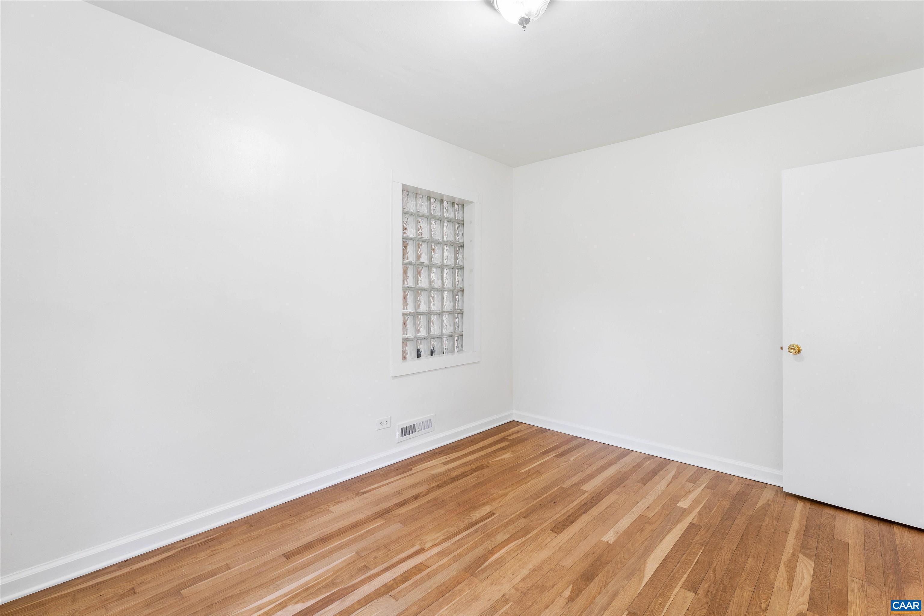 1021 SAINT CLAIR AVE, CHARLOTTESVILLE, Virginia 22901, 3 Bedrooms Bedrooms, ,2 BathroomsBathrooms,Residential,1021 SAINT CLAIR AVE,681226 MLS # 681226