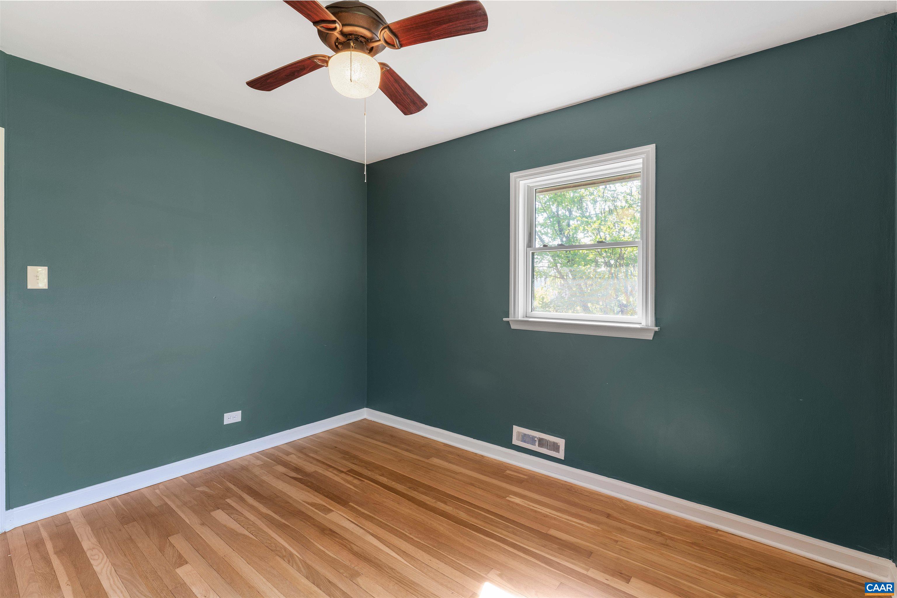 1021 SAINT CLAIR AVE, CHARLOTTESVILLE, Virginia 22901, 3 Bedrooms Bedrooms, ,2 BathroomsBathrooms,Residential,1021 SAINT CLAIR AVE,681226 MLS # 681226