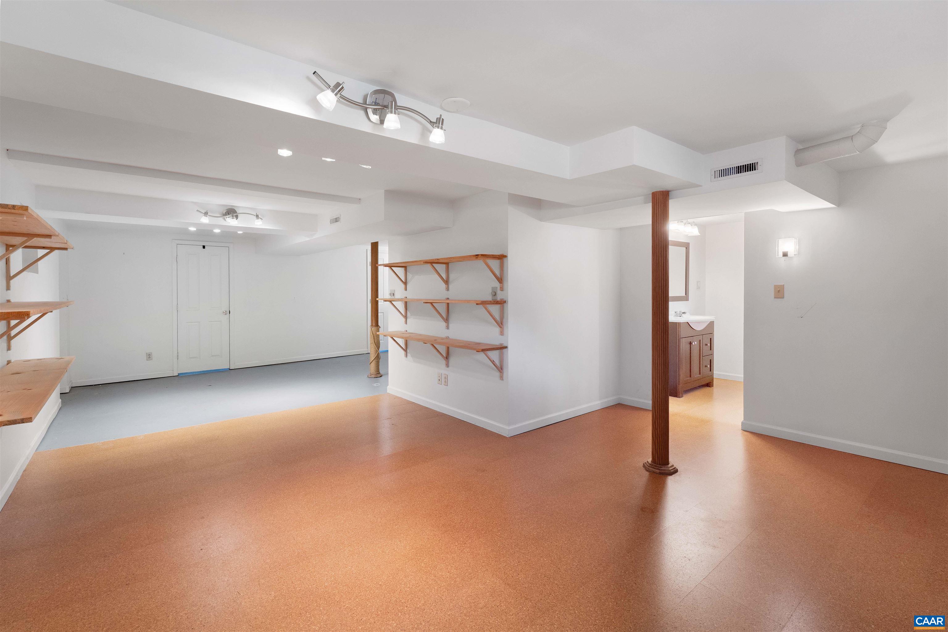 1021 SAINT CLAIR AVE, CHARLOTTESVILLE, Virginia 22901, 3 Bedrooms Bedrooms, ,2 BathroomsBathrooms,Residential,1021 SAINT CLAIR AVE,681226 MLS # 681226