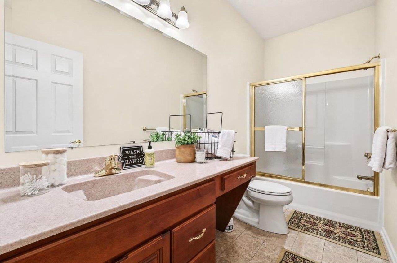 3267 MESINETTO CREEK DR, ROCKINGHAM, Virginia 22801, 3 Bedrooms Bedrooms, ,2 BathroomsBathrooms,Residential,3267 MESINETTO CREEK DR,680770 MLS # 680770 3267 MESINETTO CREEK DR, ROCKINGHAM, Virginia 22801, 3 Bedrooms Bedrooms, ,2 BathroomsBathrooms,Residential,3267 MESINETTO CREEK DR,680770 MLS # 680770