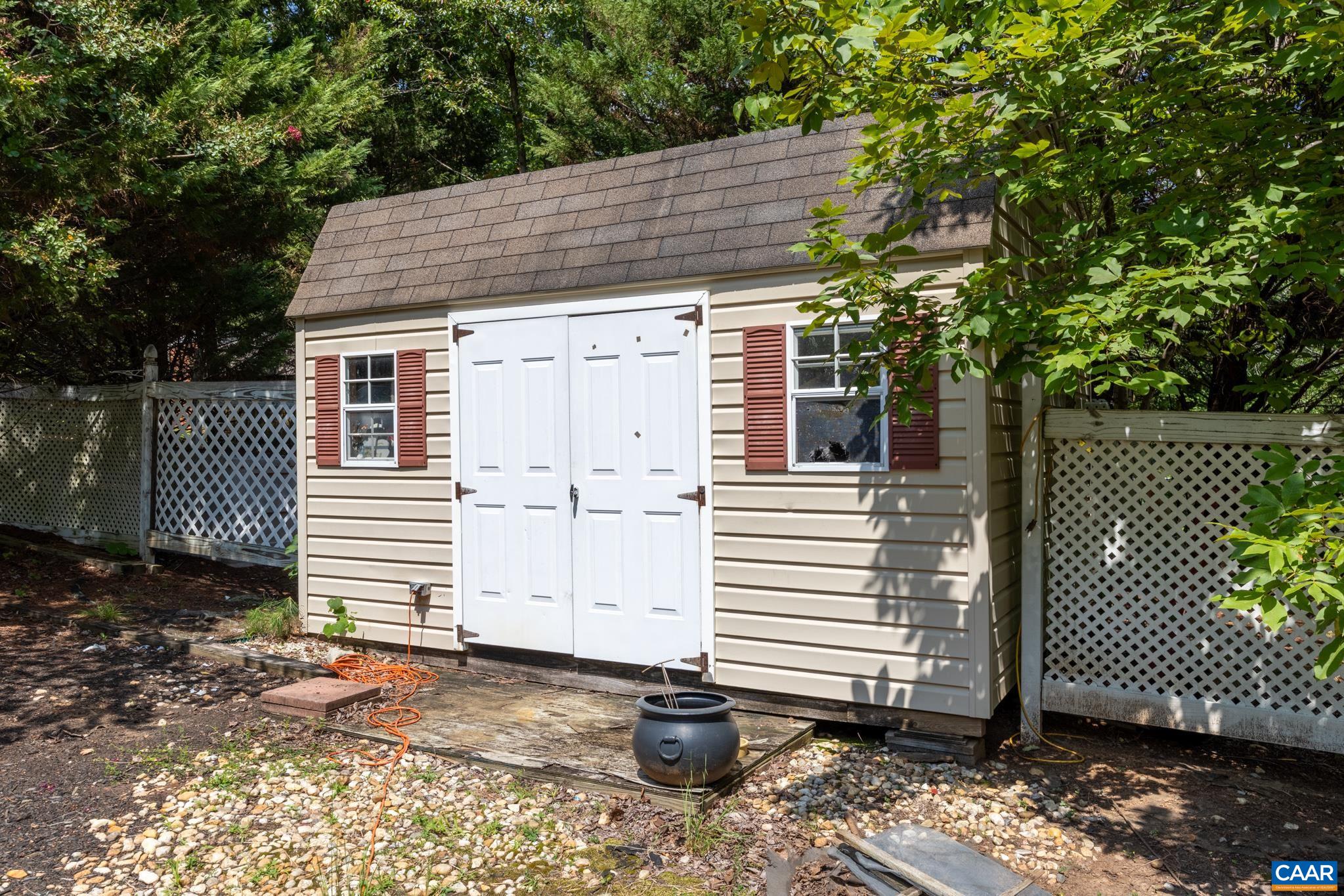 725 MECHUNK CREEK DR, TROY, Virginia 22974, 4 Bedrooms Bedrooms, ,3 BathroomsBathrooms,Residential,725 MECHUNK CREEK DR,681077 MLS # 681077 725 MECHUNK CREEK DR, TROY, Virginia 22974, 4 Bedrooms Bedrooms, ,3 BathroomsBathrooms,Residential,725 MECHUNK CREEK DR,681077 MLS # 681077
