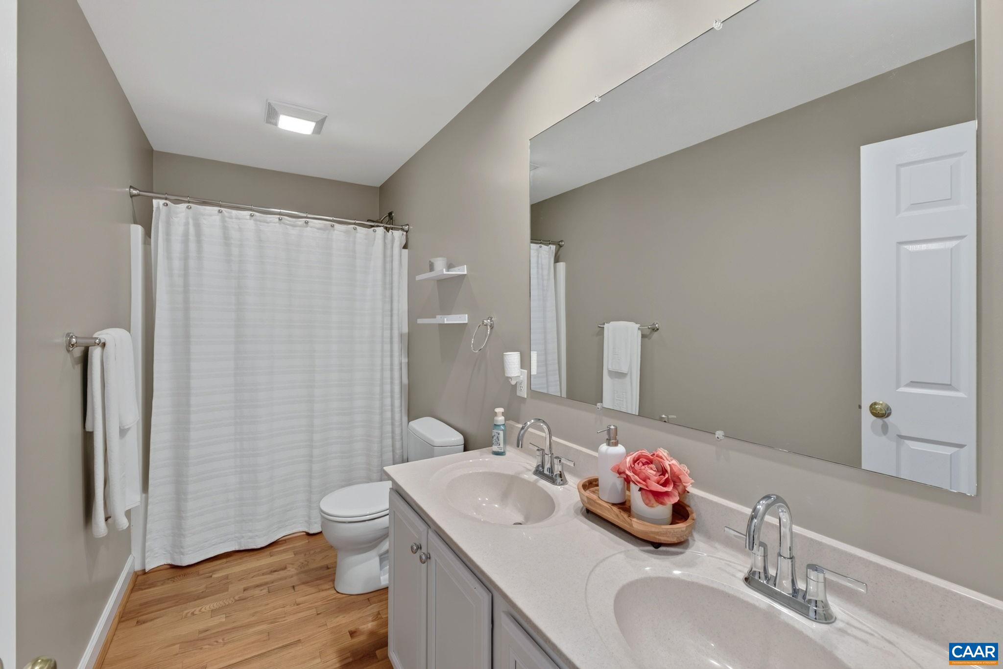 6919 FREDERICKSBURG RD, BARBOURSVILLE, Virginia 22923, 4 Bedrooms Bedrooms, ,3 BathroomsBathrooms,Residential,6919 FREDERICKSBURG RD,681121 MLS # 681121