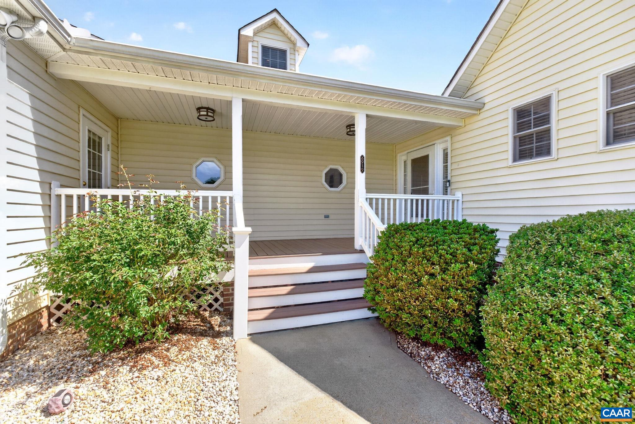 6919 FREDERICKSBURG RD, BARBOURSVILLE, Virginia 22923, 4 Bedrooms Bedrooms, ,3 BathroomsBathrooms,Residential,6919 FREDERICKSBURG RD,681121 MLS # 681121