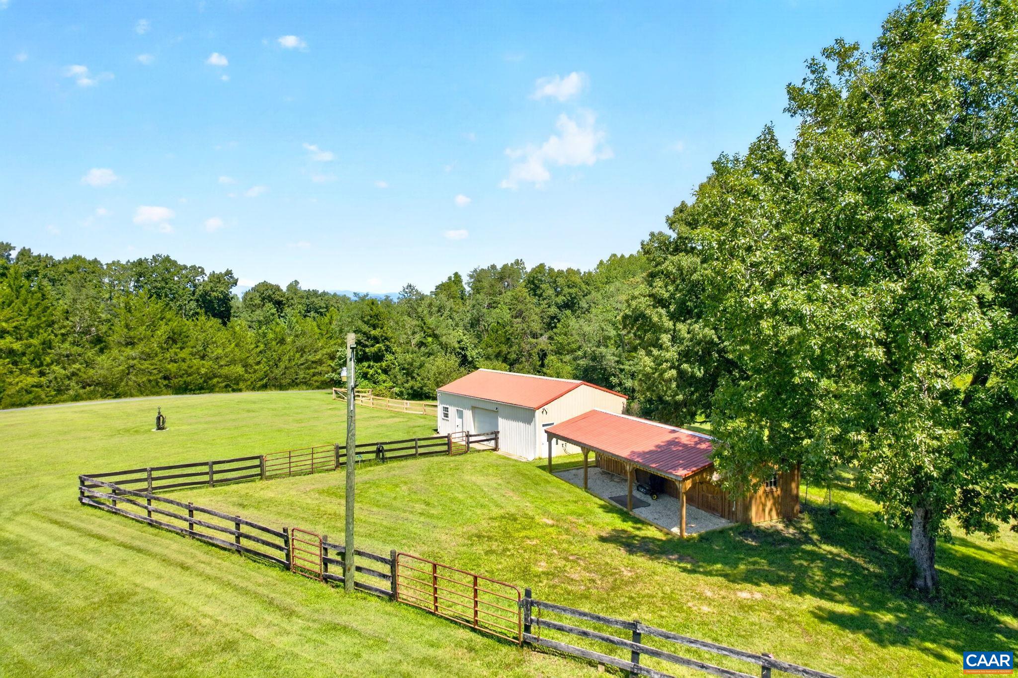 6919 FREDERICKSBURG RD, BARBOURSVILLE, Virginia 22923, 4 Bedrooms Bedrooms, ,3 BathroomsBathrooms,Residential,6919 FREDERICKSBURG RD,681121 MLS # 681121