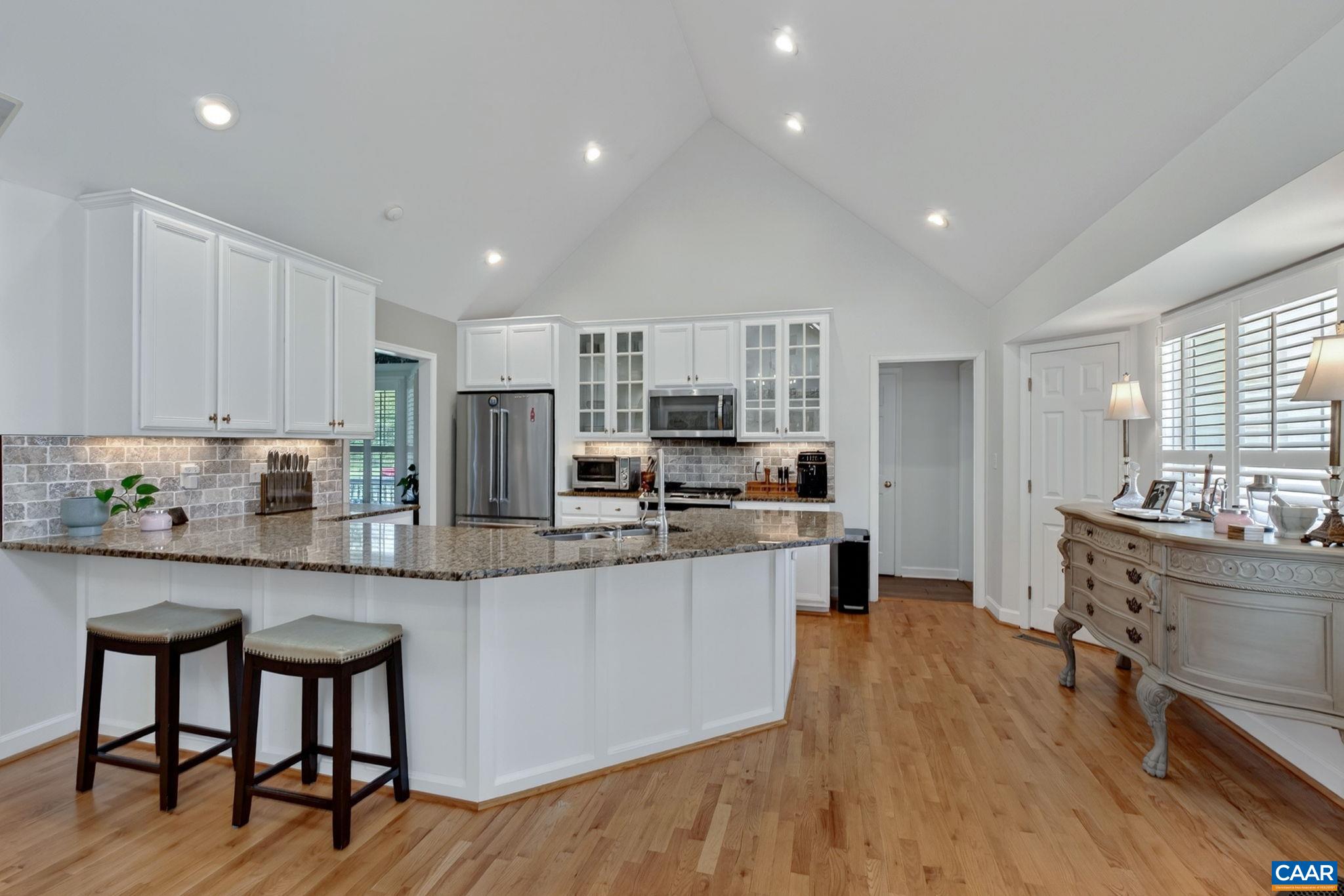 6919 FREDERICKSBURG RD, BARBOURSVILLE, Virginia 22923, 4 Bedrooms Bedrooms, ,3 BathroomsBathrooms,Residential,6919 FREDERICKSBURG RD,681121 MLS # 681121