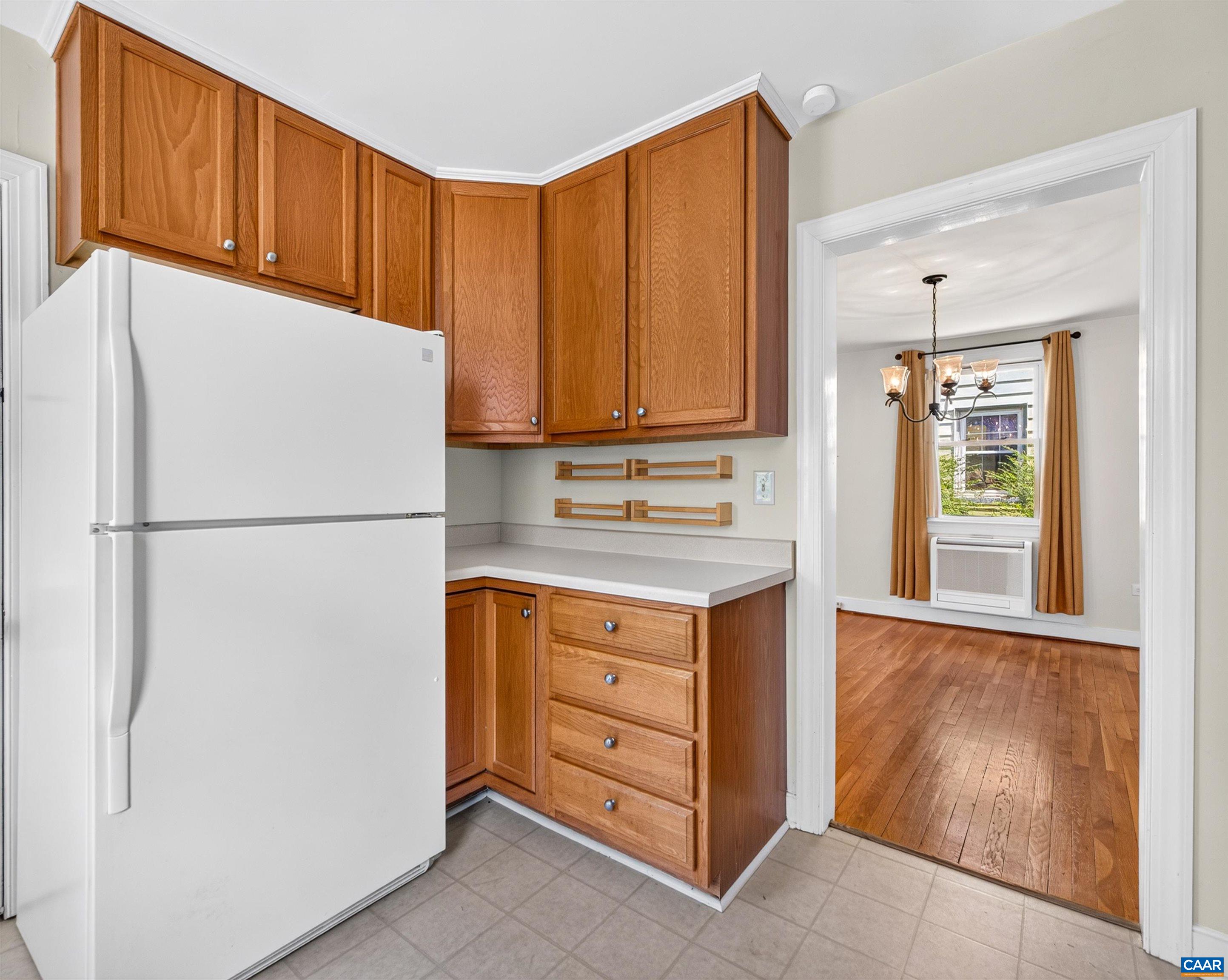 118 SUMMIT ST, CHARLOTTESVILLE, Virginia 22903, 3 Bedrooms Bedrooms, ,2 BathroomsBathrooms,Residential,118 SUMMIT ST,681169 MLS # 681169