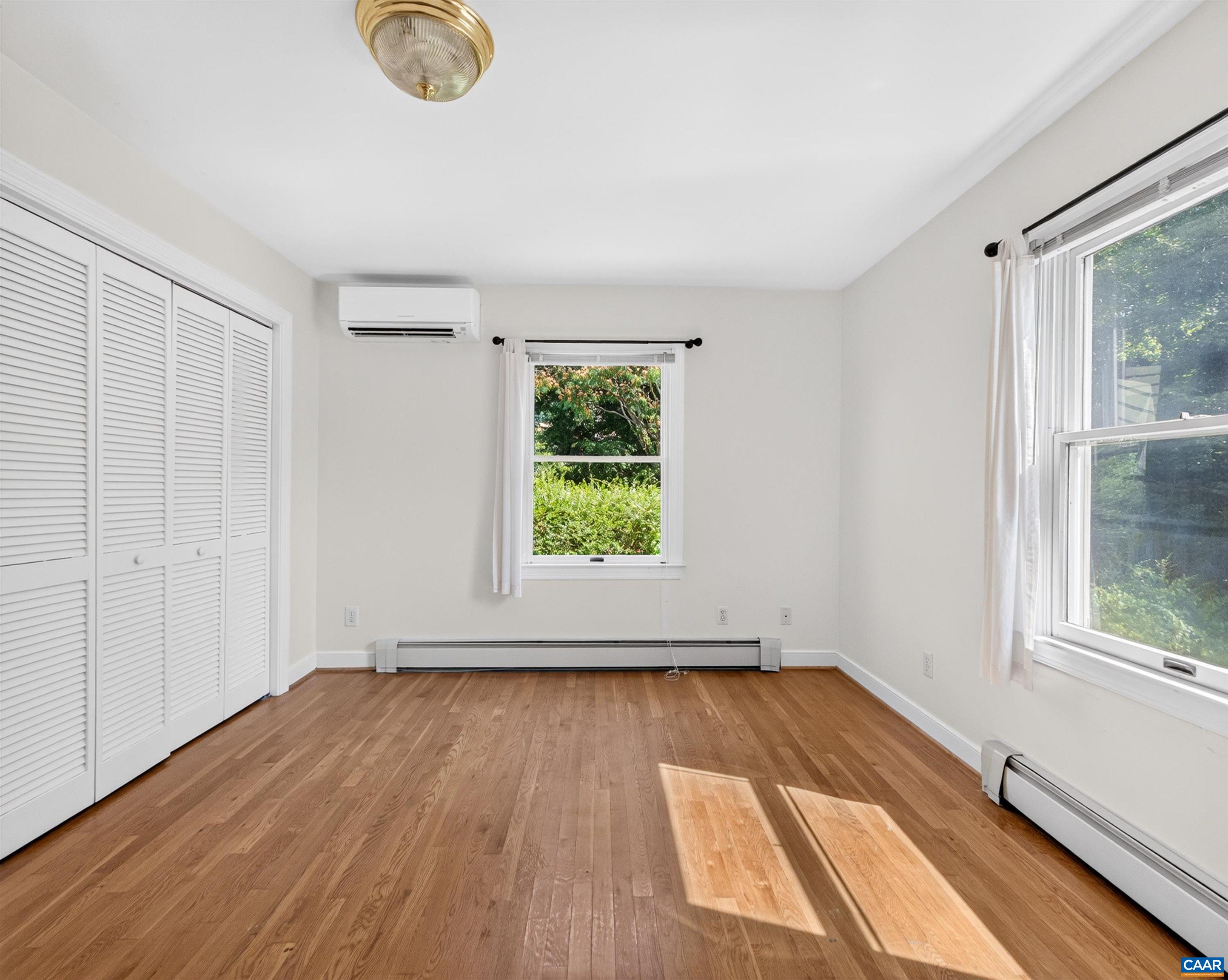 118 SUMMIT ST, CHARLOTTESVILLE, Virginia 22903, 3 Bedrooms Bedrooms, ,2 BathroomsBathrooms,Residential,118 SUMMIT ST,681169 MLS # 681169