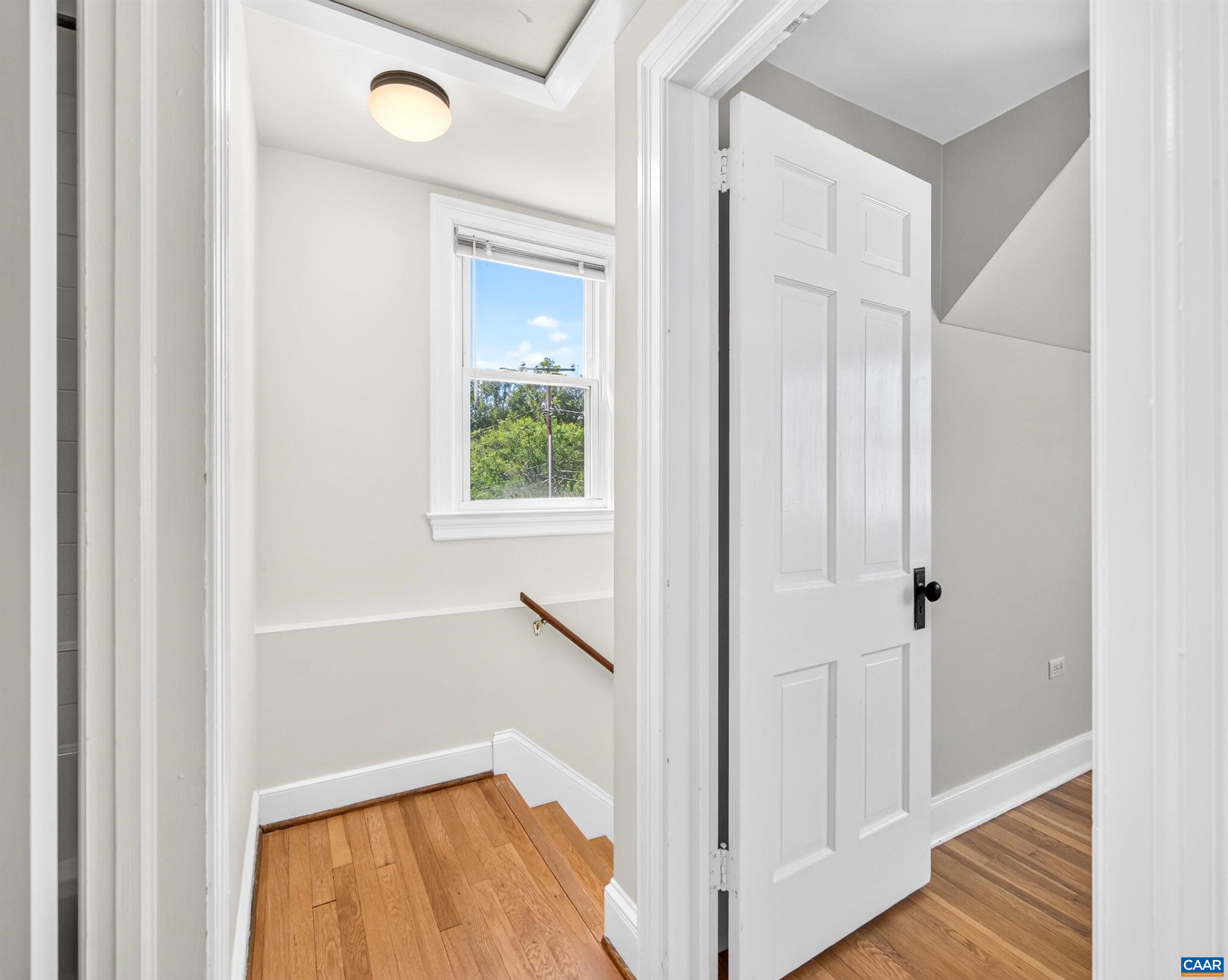 118 SUMMIT ST, CHARLOTTESVILLE, Virginia 22903, 3 Bedrooms Bedrooms, ,2 BathroomsBathrooms,Residential,118 SUMMIT ST,681169 MLS # 681169
