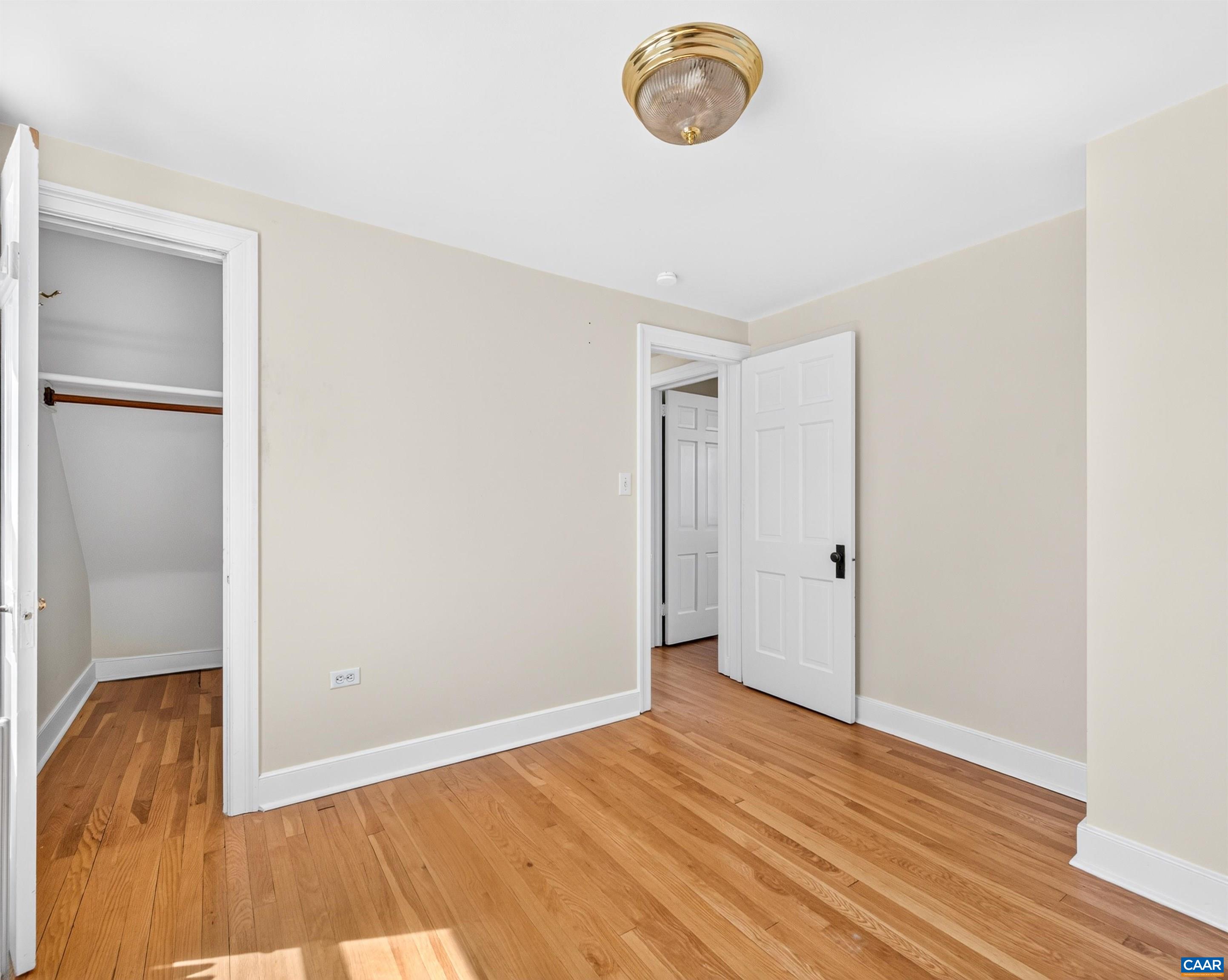 118 SUMMIT ST, CHARLOTTESVILLE, Virginia 22903, 3 Bedrooms Bedrooms, ,2 BathroomsBathrooms,Residential,118 SUMMIT ST,681169 MLS # 681169