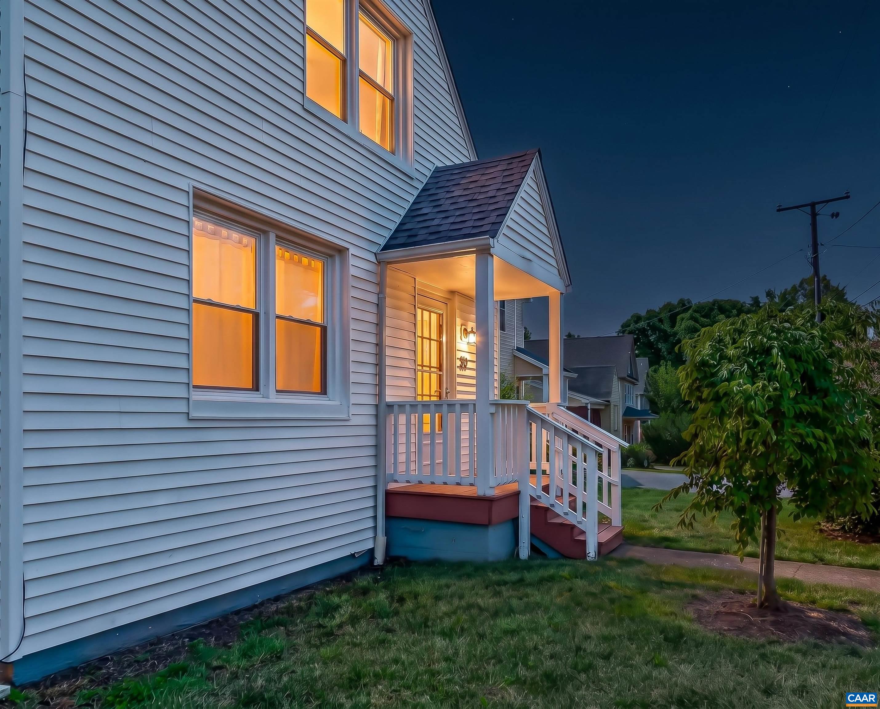 118 SUMMIT ST, CHARLOTTESVILLE, Virginia 22903, 3 Bedrooms Bedrooms, ,2 BathroomsBathrooms,Residential,118 SUMMIT ST,681169 MLS # 681169
