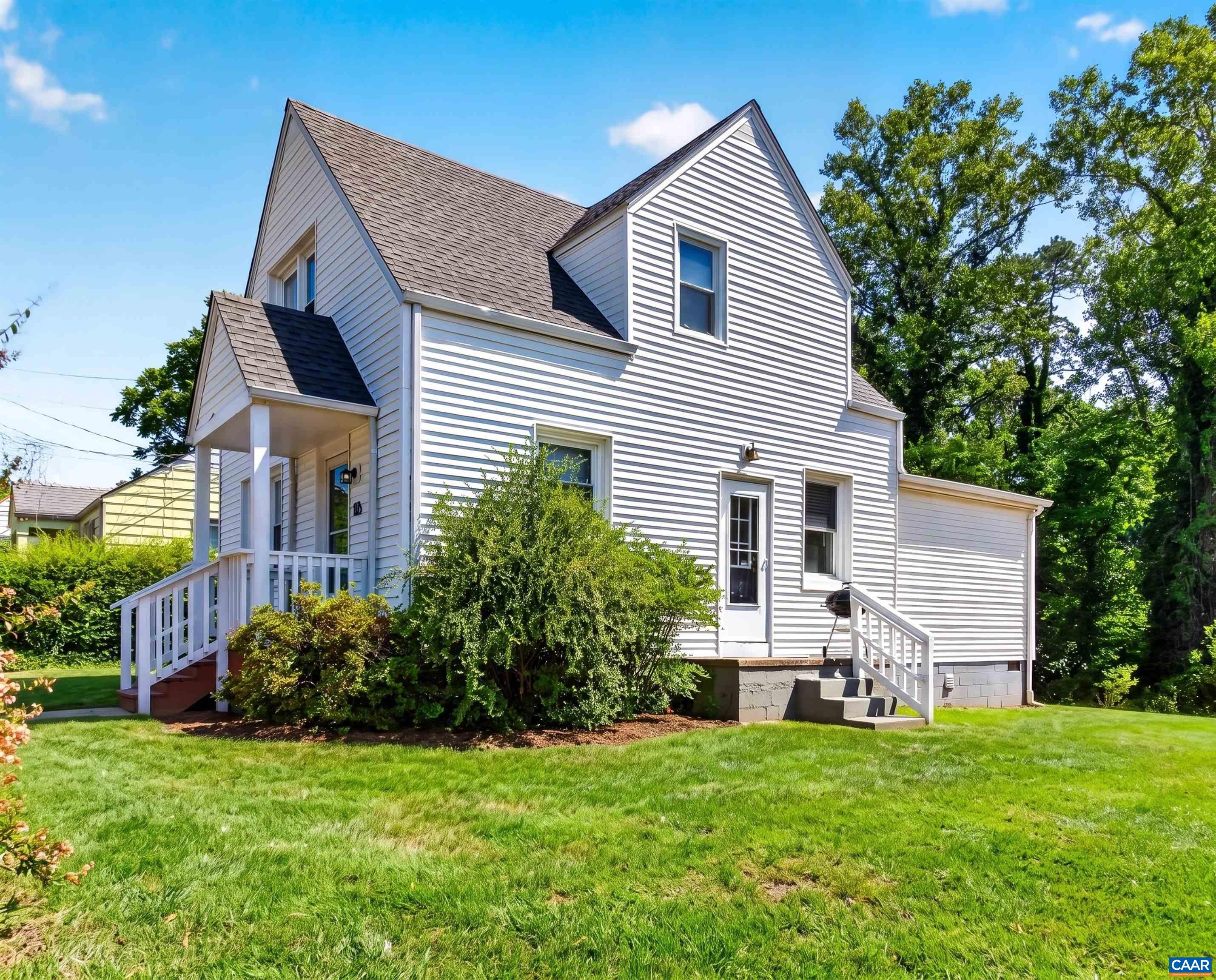 118 SUMMIT ST, CHARLOTTESVILLE, Virginia 22903, 3 Bedrooms Bedrooms, ,2 BathroomsBathrooms,Residential,118 SUMMIT ST,681169 MLS # 681169