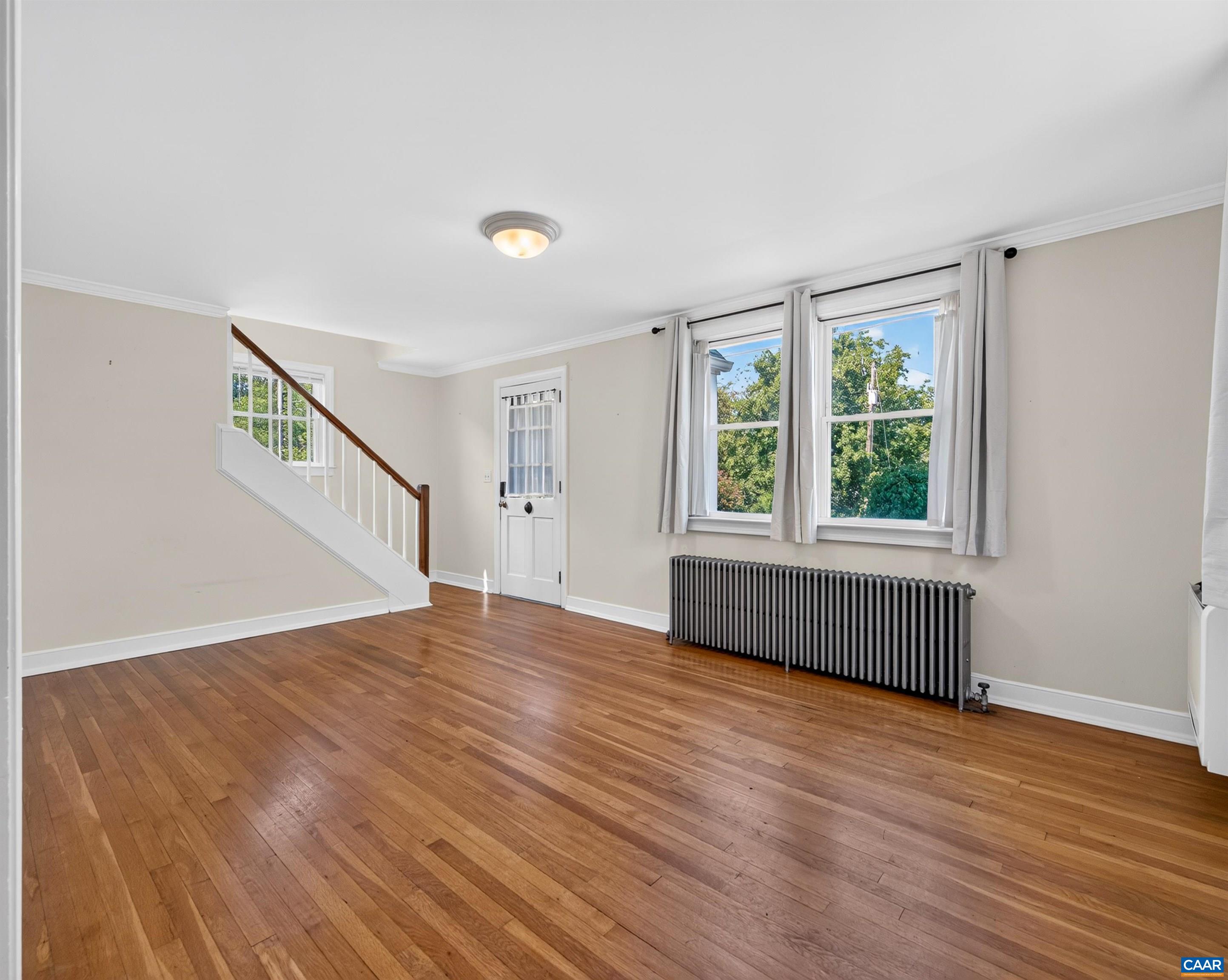 118 SUMMIT ST, CHARLOTTESVILLE, Virginia 22903, 3 Bedrooms Bedrooms, ,2 BathroomsBathrooms,Residential,118 SUMMIT ST,681169 MLS # 681169