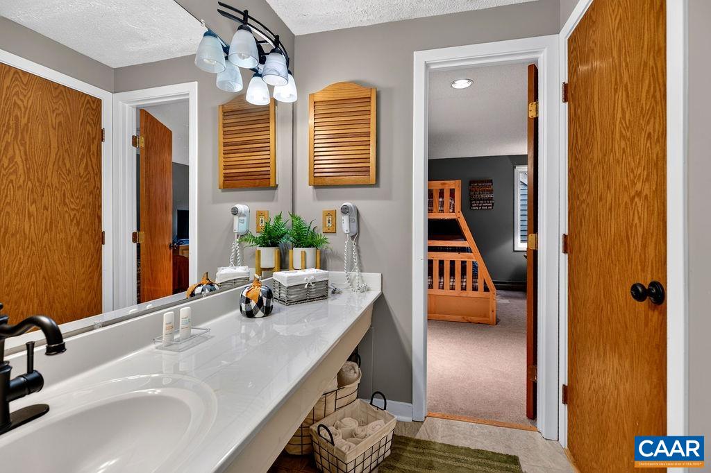 2139 FAIRWAY WOODS, WINTERGREEN RESORT, Virginia 22967, 3 Bedrooms Bedrooms, ,2 BathroomsBathrooms,Residential,2139 FAIRWAY WOODS,681175 MLS # 681175
