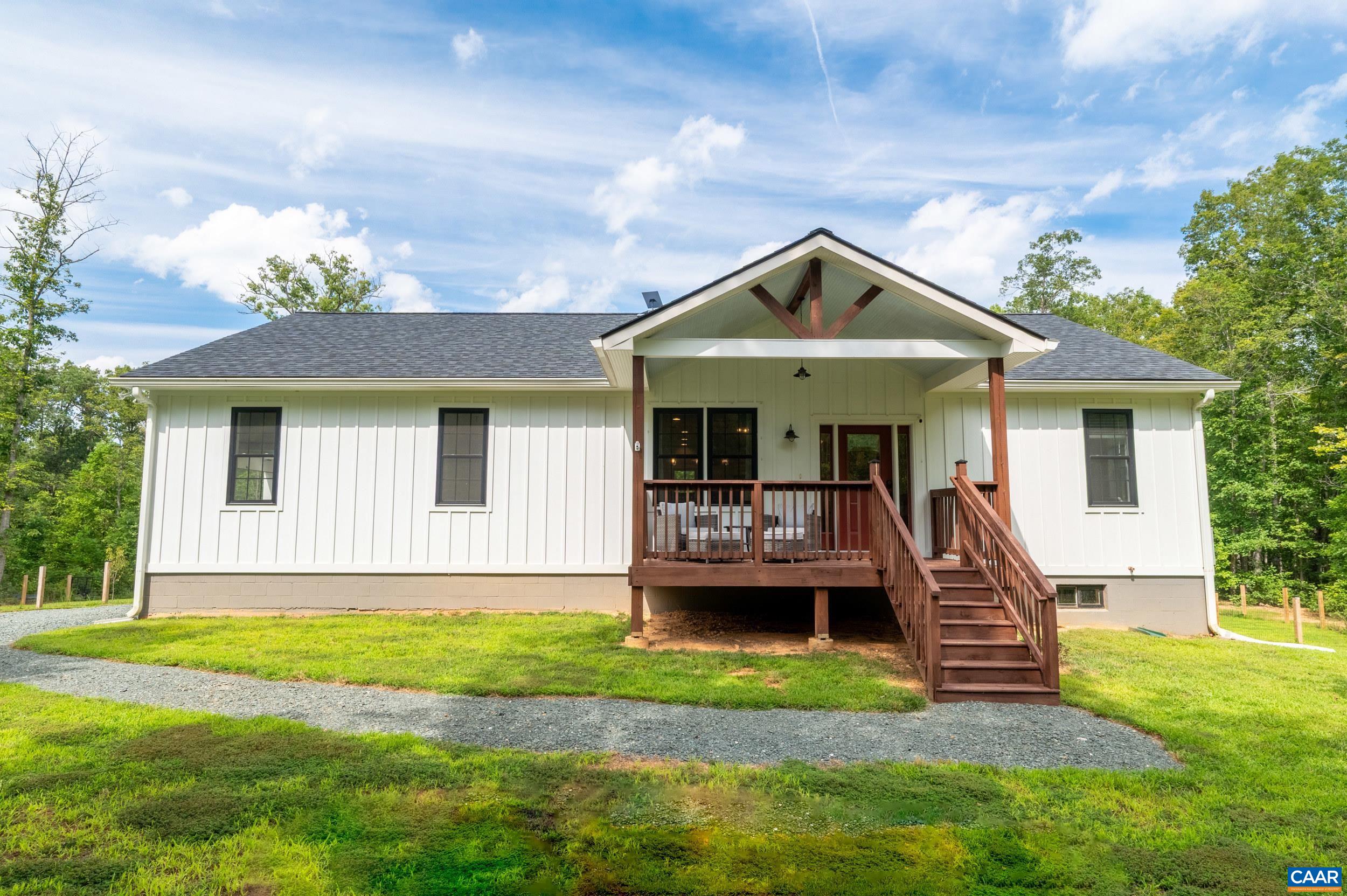 3230 POLECAT CREEK LN, SCOTTSVILLE, Virginia 24590, 3 Bedrooms Bedrooms, ,2 BathroomsBathrooms,Residential,3230 POLECAT CREEK LN,681194 MLS # 681194 3230 POLECAT CREEK LN, SCOTTSVILLE, Virginia 24590, 3 Bedrooms Bedrooms, ,2 BathroomsBathrooms,Residential,3230 POLECAT CREEK LN,681194 MLS # 681194