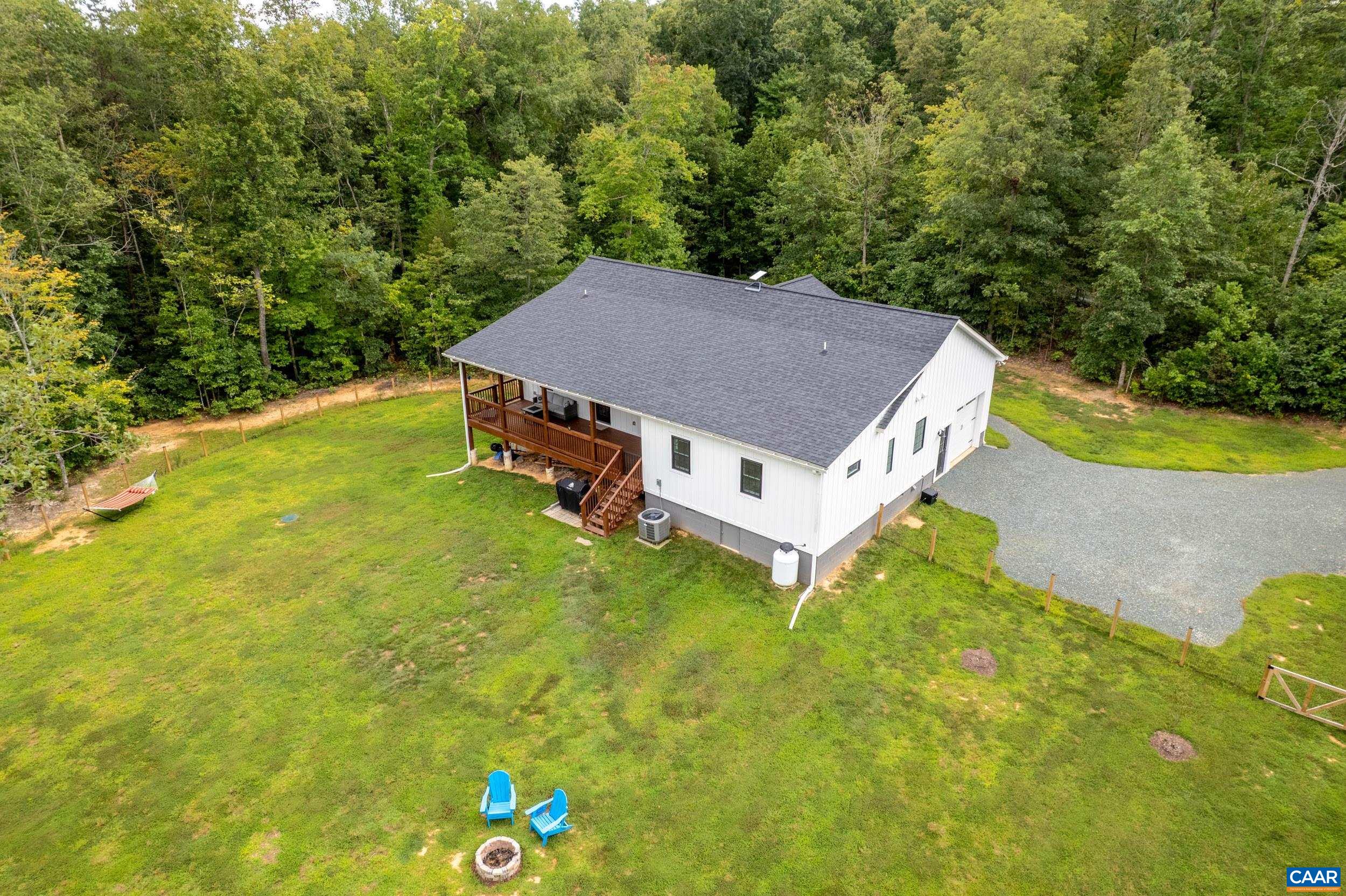 3230 POLECAT CREEK LN, SCOTTSVILLE, Virginia 24590, 3 Bedrooms Bedrooms, ,2 BathroomsBathrooms,Residential,3230 POLECAT CREEK LN,681194 MLS # 681194 3230 POLECAT CREEK LN, SCOTTSVILLE, Virginia 24590, 3 Bedrooms Bedrooms, ,2 BathroomsBathrooms,Residential,3230 POLECAT CREEK LN,681194 MLS # 681194