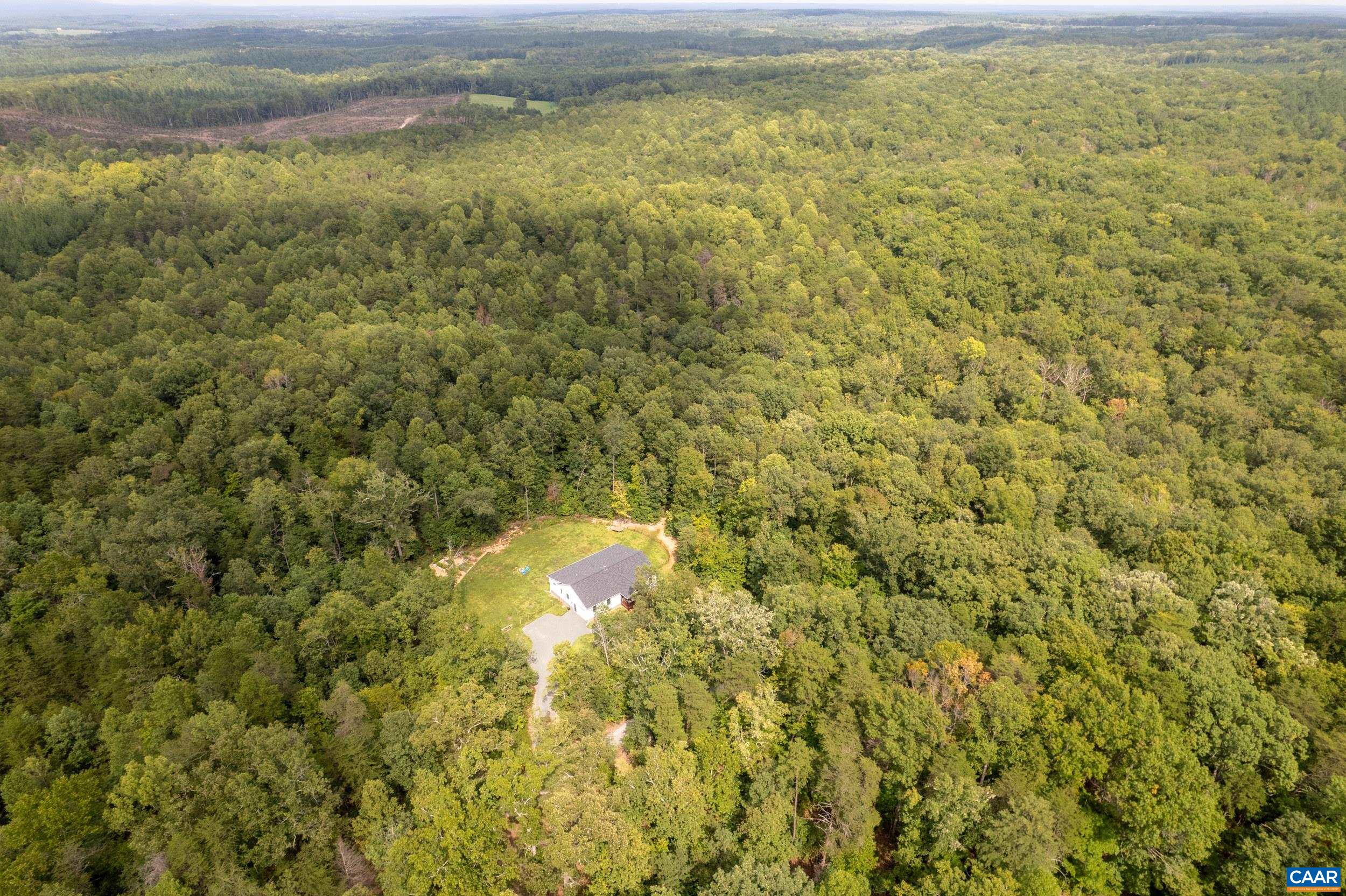 3230 POLECAT CREEK LN, SCOTTSVILLE, Virginia 24590, 3 Bedrooms Bedrooms, ,2 BathroomsBathrooms,Residential,3230 POLECAT CREEK LN,681194 MLS # 681194 3230 POLECAT CREEK LN, SCOTTSVILLE, Virginia 24590, 3 Bedrooms Bedrooms, ,2 BathroomsBathrooms,Residential,3230 POLECAT CREEK LN,681194 MLS # 681194