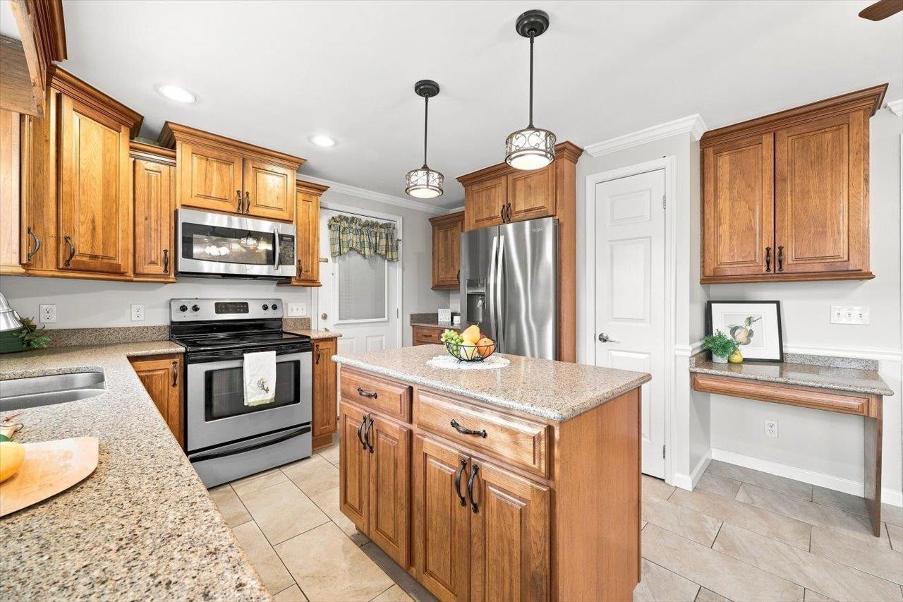 786 LADD RD, FISHERSVILLE, Virginia 22939, 4 Bedrooms Bedrooms, ,2 BathroomsBathrooms,Residential,786 LADD RD,681230 MLS # 681230 786 LADD RD, FISHERSVILLE, Virginia 22939, 4 Bedrooms Bedrooms, ,2 BathroomsBathrooms,Residential,786 LADD RD,681230 MLS # 681230