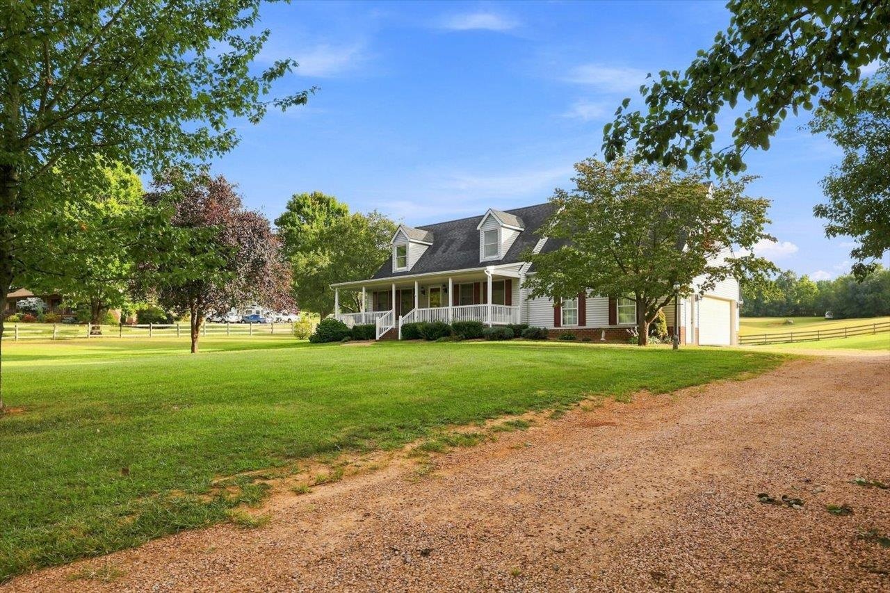 786 LADD RD, FISHERSVILLE, Virginia 22939, 4 Bedrooms Bedrooms, ,2 BathroomsBathrooms,Residential,786 LADD RD,681230 MLS # 681230 786 LADD RD, FISHERSVILLE, Virginia 22939, 4 Bedrooms Bedrooms, ,2 BathroomsBathrooms,Residential,786 LADD RD,681230 MLS # 681230
