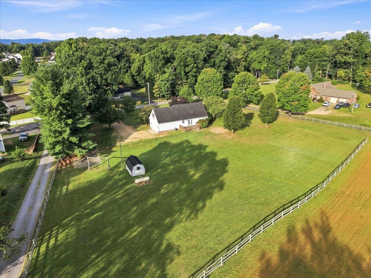 786 LADD RD, FISHERSVILLE, Virginia 22939, 4 Bedrooms Bedrooms, ,2 BathroomsBathrooms,Residential,786 LADD RD,681230 MLS # 681230 786 LADD RD, FISHERSVILLE, Virginia 22939, 4 Bedrooms Bedrooms, ,2 BathroomsBathrooms,Residential,786 LADD RD,681230 MLS # 681230