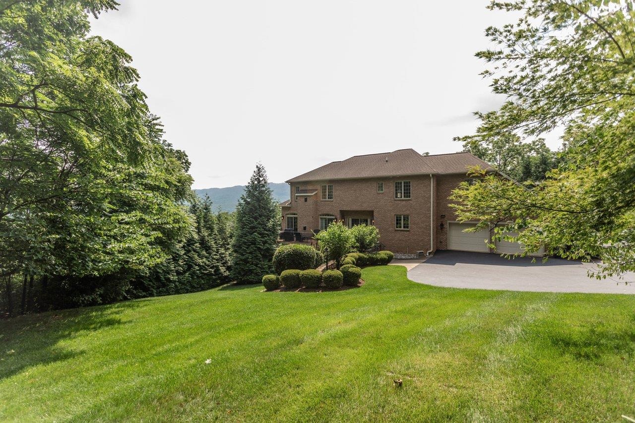 144 STEEPLECHASE DR, PENN LAIRD, Virginia 22846, 4 Bedrooms Bedrooms, ,4 BathroomsBathrooms,Residential,144 STEEPLECHASE DR,681231 MLS # 681231 144 STEEPLECHASE DR, PENN LAIRD, Virginia 22846, 4 Bedrooms Bedrooms, ,4 BathroomsBathrooms,Residential,144 STEEPLECHASE DR,681231 MLS # 681231