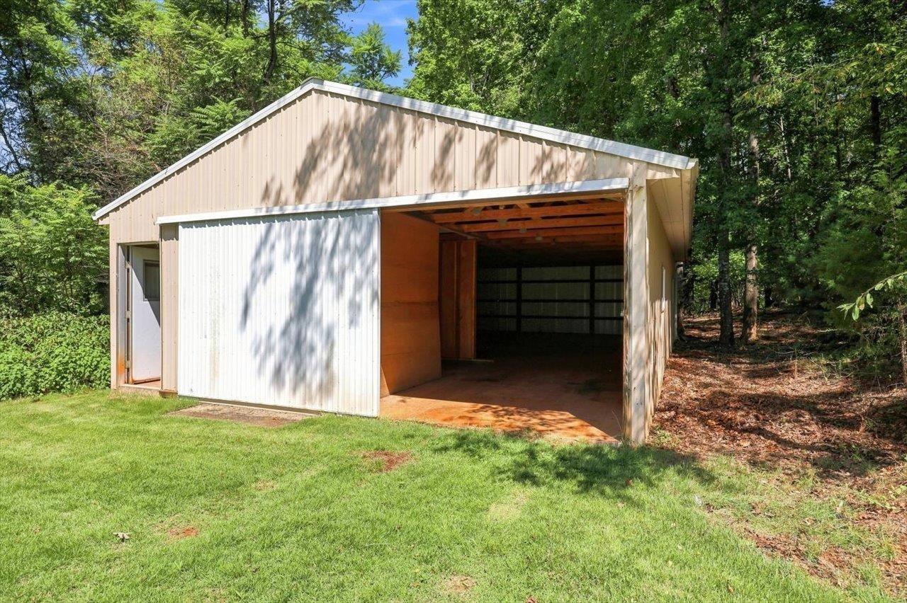2179 GREENFIELD RD, AFTON, Virginia 22920, 3 Bedrooms Bedrooms, ,1 BathroomBathrooms,Residential,2179 GREENFIELD RD,681235 MLS # 681235 2179 GREENFIELD RD, AFTON, Virginia 22920, 3 Bedrooms Bedrooms, ,1 BathroomBathrooms,Residential,2179 GREENFIELD RD,681235 MLS # 681235