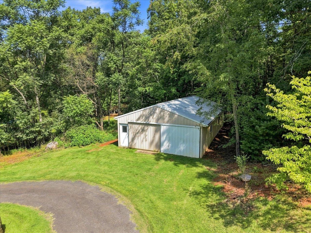 2179 GREENFIELD RD, AFTON, Virginia 22920, 3 Bedrooms Bedrooms, ,1 BathroomBathrooms,Residential,2179 GREENFIELD RD,681235 MLS # 681235 2179 GREENFIELD RD, AFTON, Virginia 22920, 3 Bedrooms Bedrooms, ,1 BathroomBathrooms,Residential,2179 GREENFIELD RD,681235 MLS # 681235