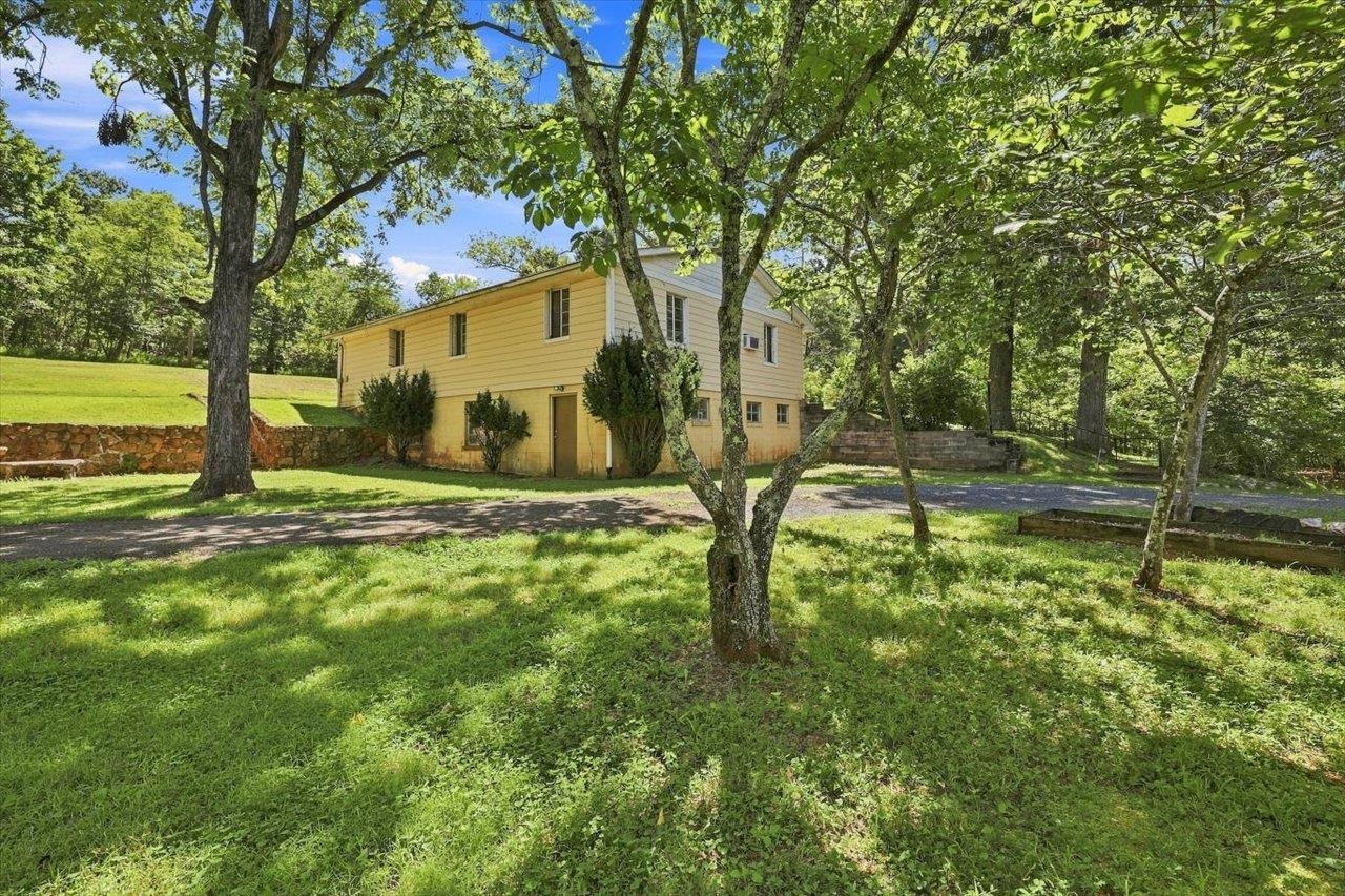 2179 GREENFIELD RD, AFTON, Virginia 22920, 3 Bedrooms Bedrooms, ,1 BathroomBathrooms,Residential,2179 GREENFIELD RD,681235 MLS # 681235 2179 GREENFIELD RD, AFTON, Virginia 22920, 3 Bedrooms Bedrooms, ,1 BathroomBathrooms,Residential,2179 GREENFIELD RD,681235 MLS # 681235
