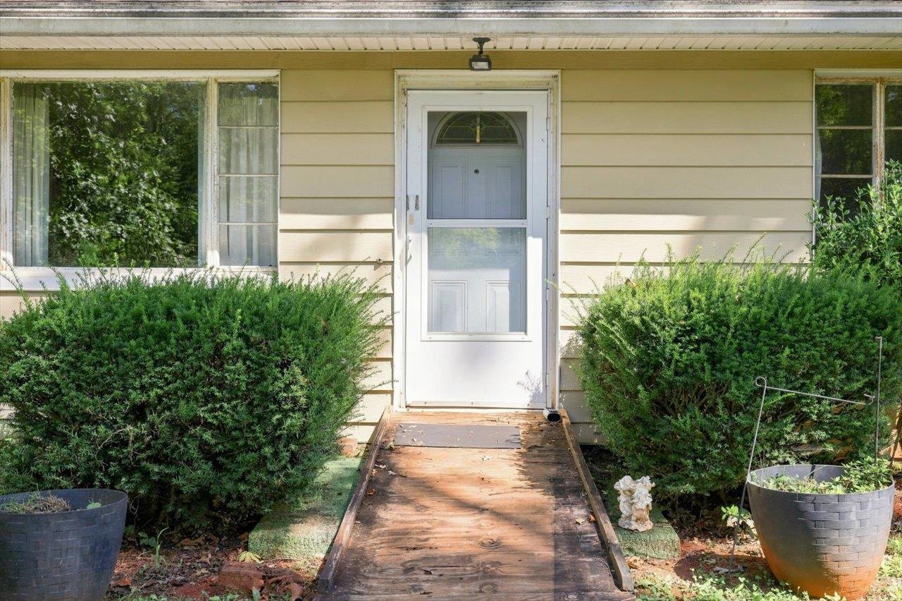 2179 GREENFIELD RD, AFTON, Virginia 22920, 3 Bedrooms Bedrooms, ,1 BathroomBathrooms,Residential,2179 GREENFIELD RD,681235 MLS # 681235 2179 GREENFIELD RD, AFTON, Virginia 22920, 3 Bedrooms Bedrooms, ,1 BathroomBathrooms,Residential,2179 GREENFIELD RD,681235 MLS # 681235