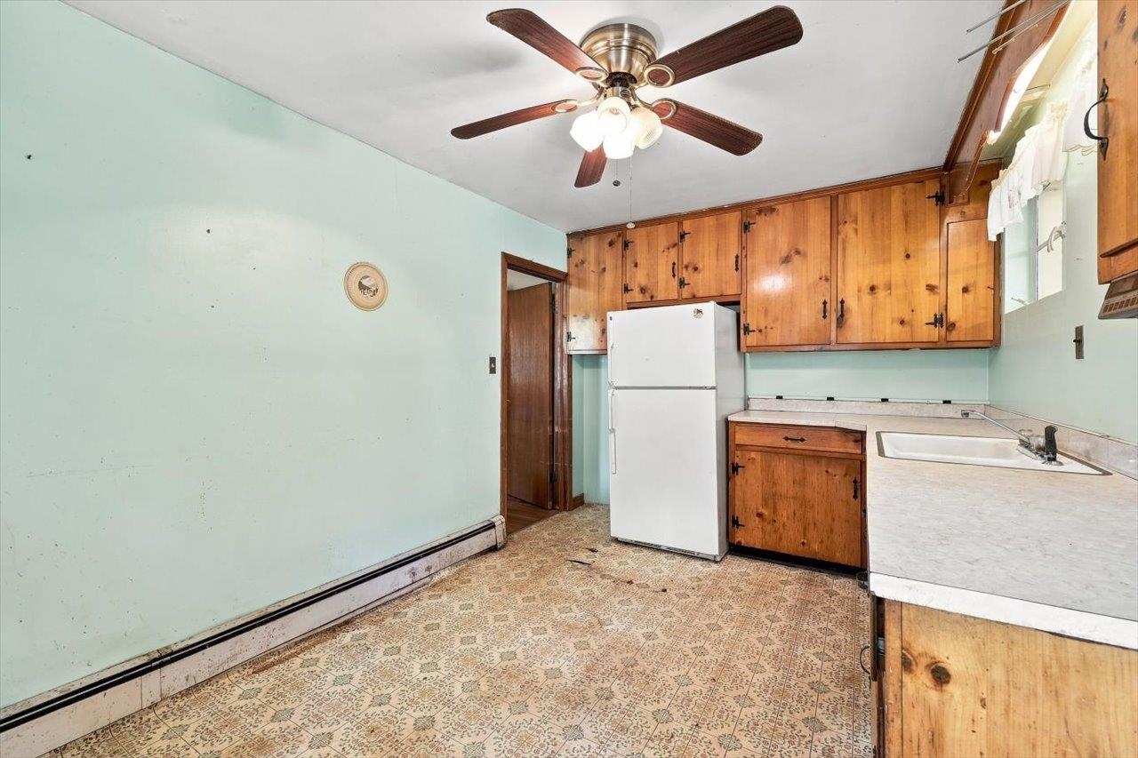 2179 GREENFIELD RD, AFTON, Virginia 22920, 3 Bedrooms Bedrooms, ,1 BathroomBathrooms,Residential,2179 GREENFIELD RD,681235 MLS # 681235 2179 GREENFIELD RD, AFTON, Virginia 22920, 3 Bedrooms Bedrooms, ,1 BathroomBathrooms,Residential,2179 GREENFIELD RD,681235 MLS # 681235