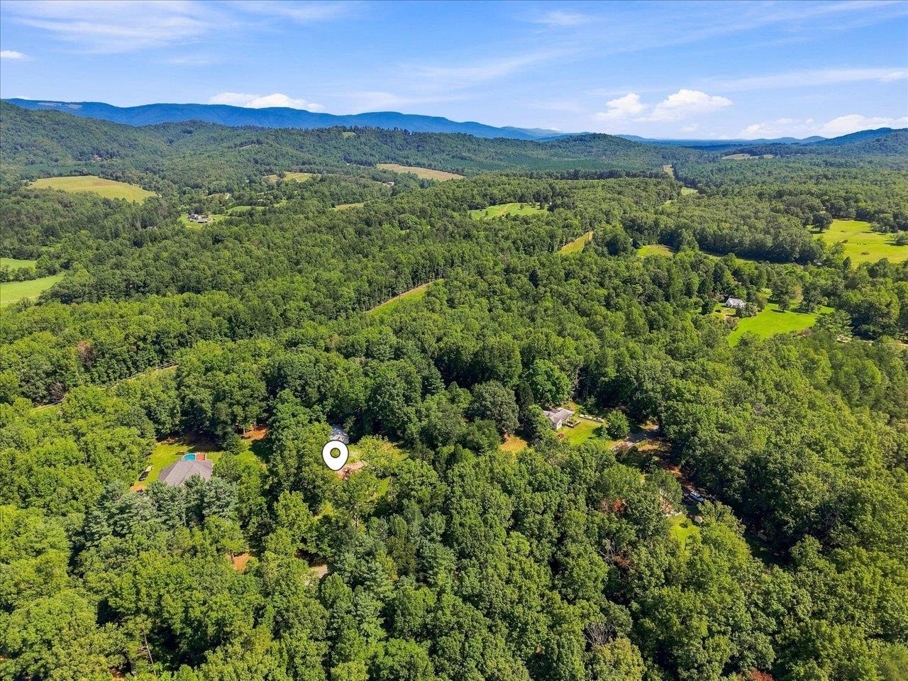 2179 GREENFIELD RD, AFTON, Virginia 22920, 3 Bedrooms Bedrooms, ,1 BathroomBathrooms,Residential,2179 GREENFIELD RD,681235 MLS # 681235 2179 GREENFIELD RD, AFTON, Virginia 22920, 3 Bedrooms Bedrooms, ,1 BathroomBathrooms,Residential,2179 GREENFIELD RD,681235 MLS # 681235