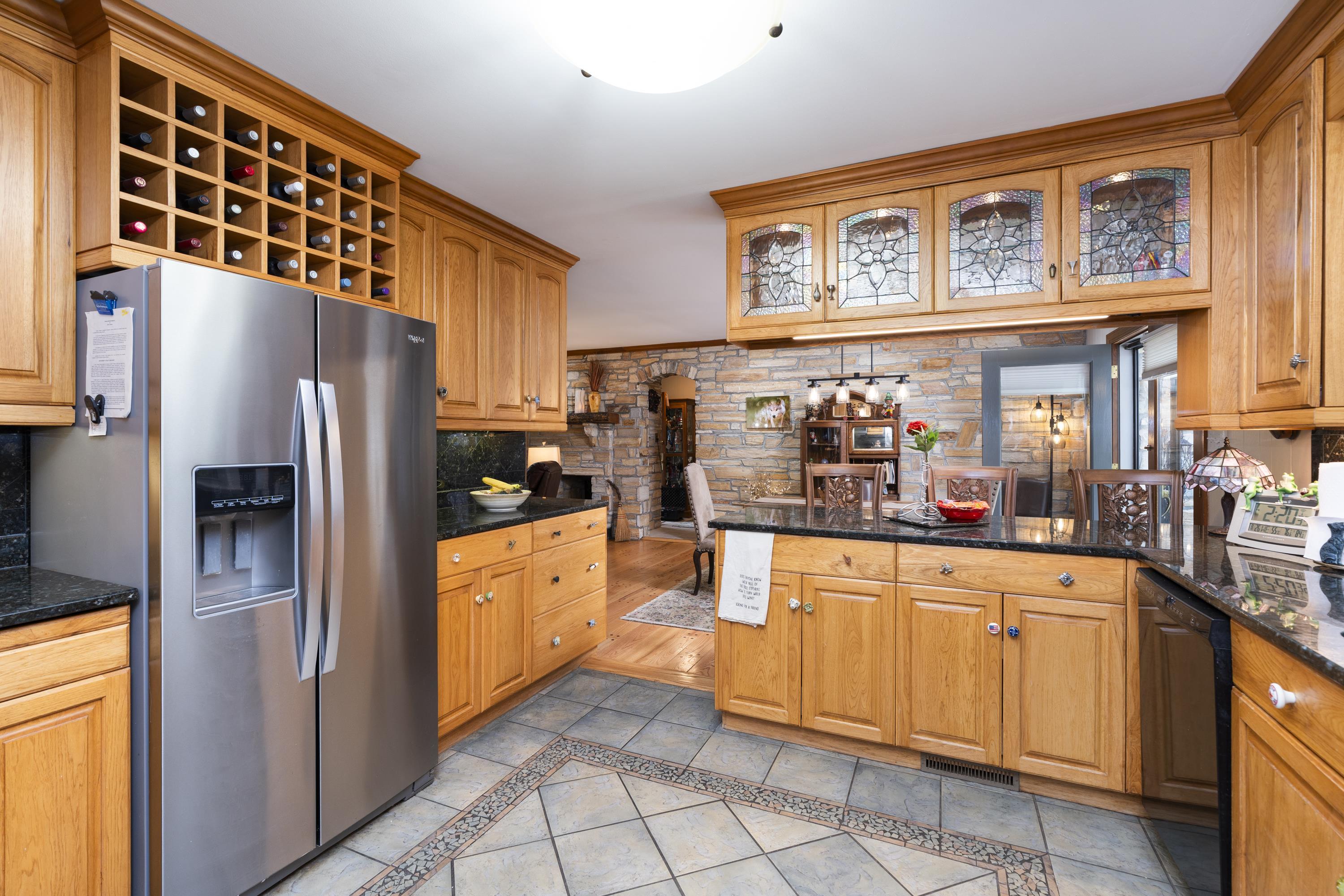 890 BLUE RIDGE DR, STAUNTON, Virginia 24401, 6 Bedrooms Bedrooms, ,5 BathroomsBathrooms,Residential,890 BLUE RIDGE DR,681238 MLS # 681238