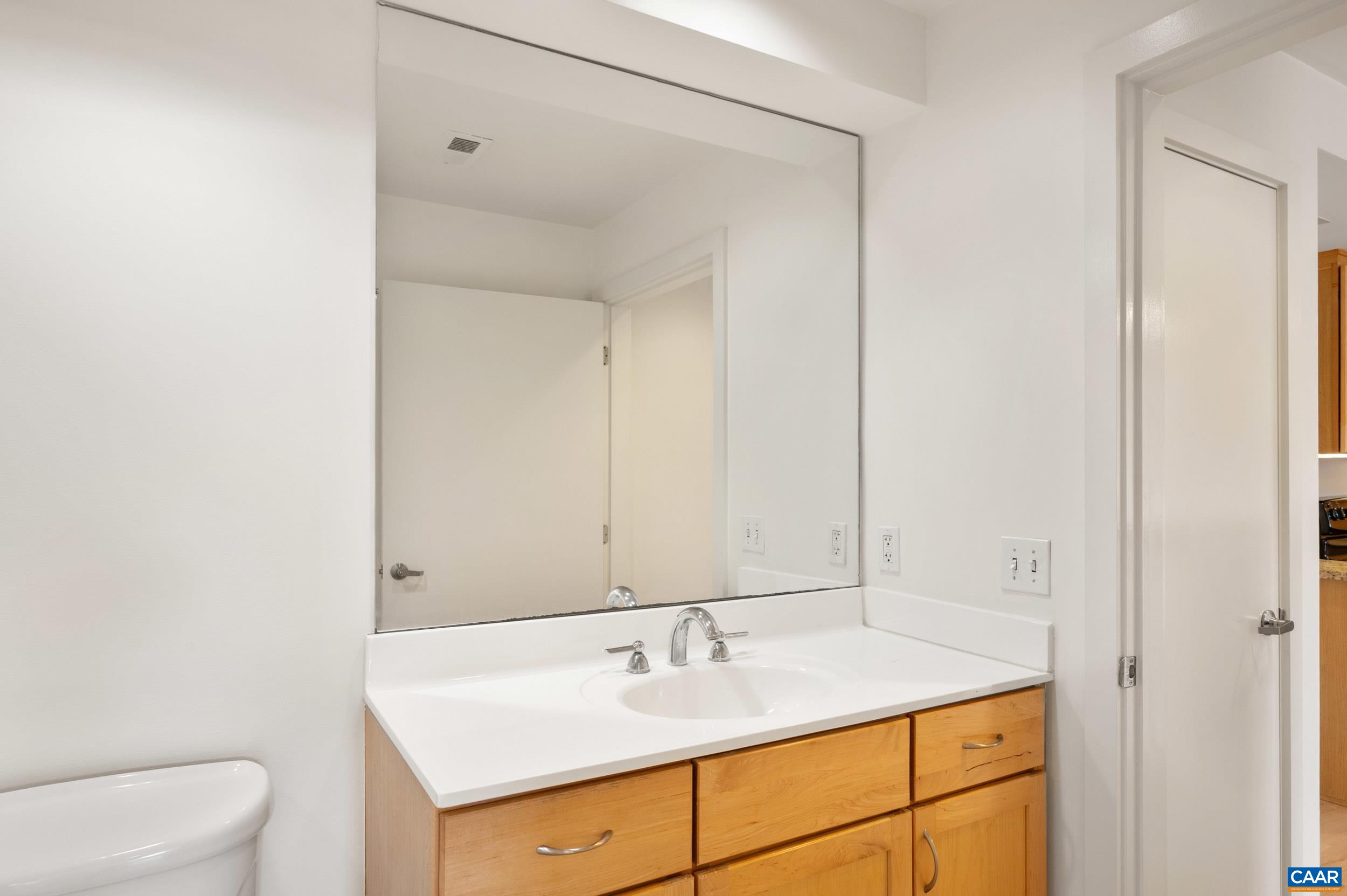 428 MONROE LN, CHARLOTTESVILLE, Virginia 22903, 1 Bedroom Bedrooms, ,1 BathroomBathrooms,Residential,428 MONROE LN,681239 MLS # 681239 428 MONROE LN, CHARLOTTESVILLE, Virginia 22903, 1 Bedroom Bedrooms, ,1 BathroomBathrooms,Residential,428 MONROE LN,681239 MLS # 681239