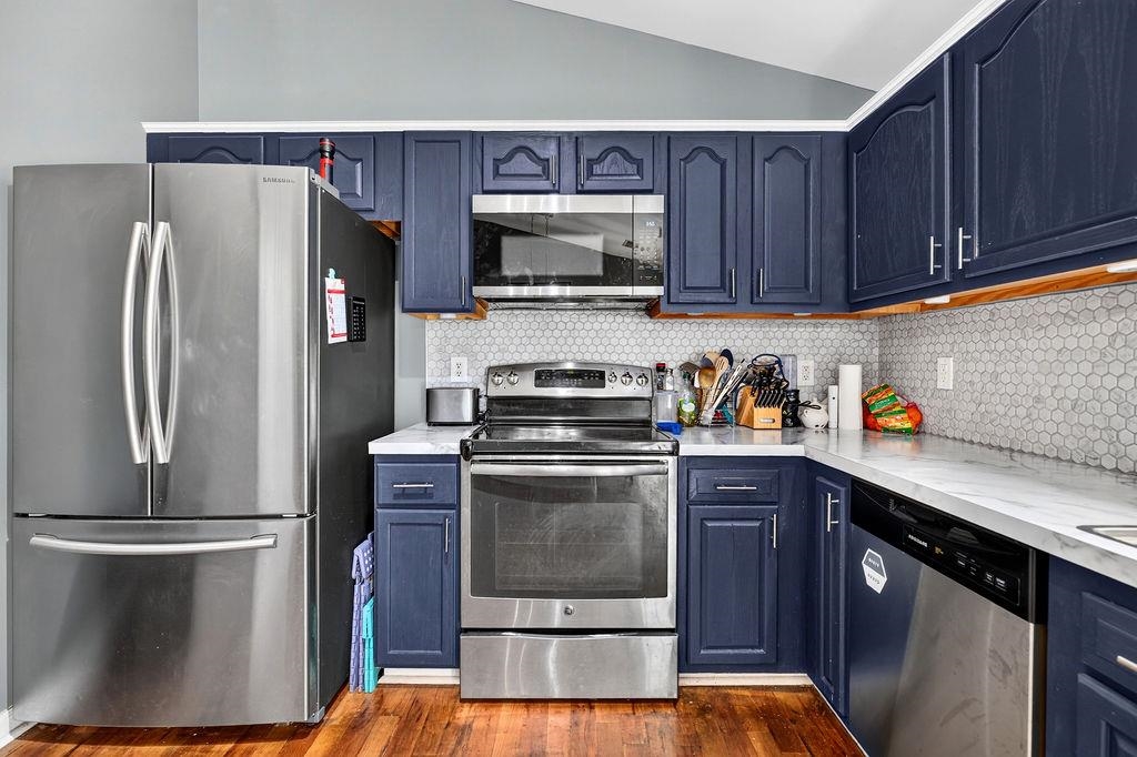1401 STUART ST, STAUNTON, Virginia 24401, 3 Bedrooms Bedrooms, ,2 BathroomsBathrooms,Residential,1401 STUART ST,681241 MLS # 681241