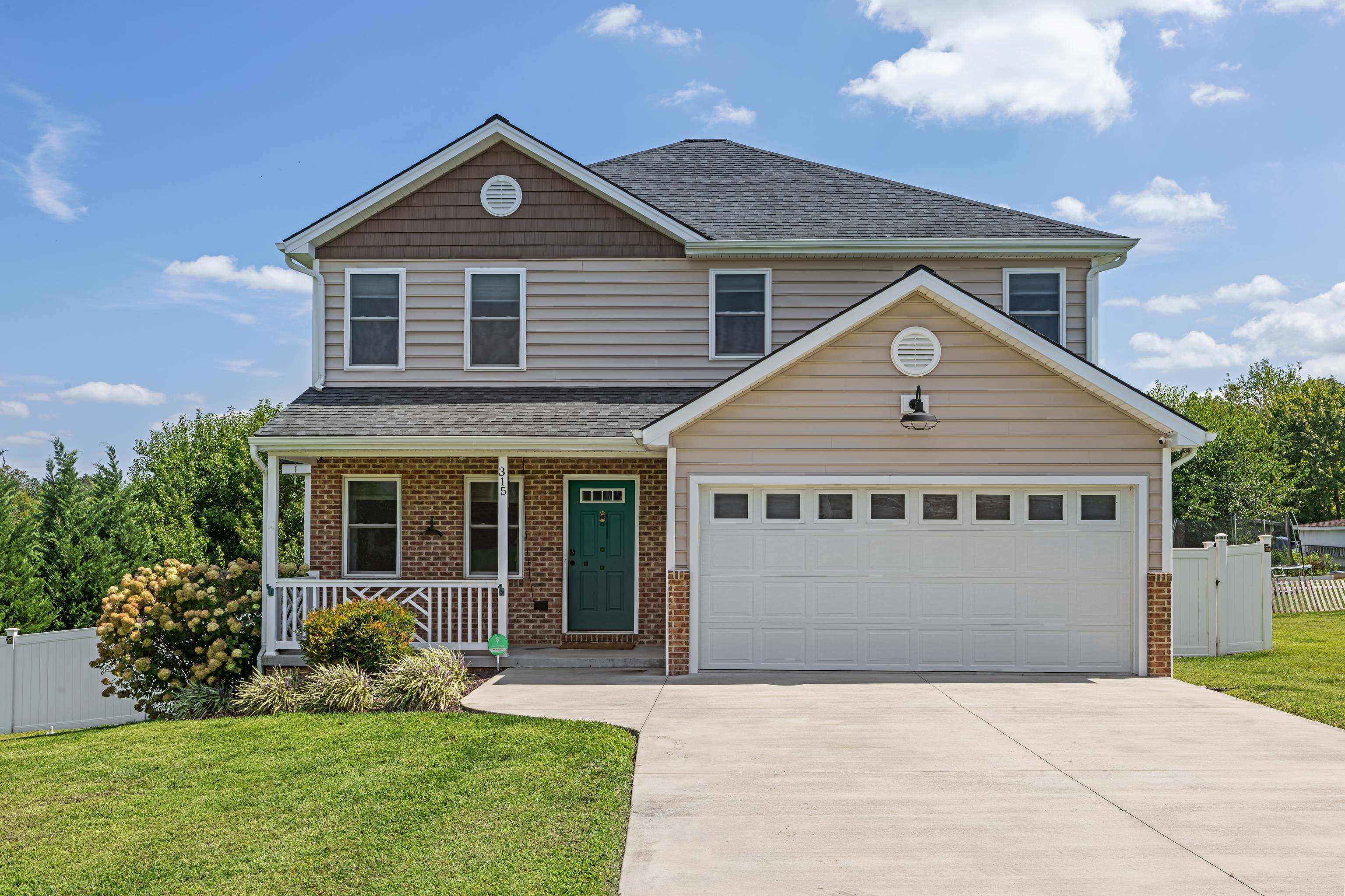 315 RUSTIC AVE, BROADWAY, Virginia 22815, 4 Bedrooms Bedrooms, ,2 BathroomsBathrooms,Residential,315 RUSTIC AVE,681242 MLS # 681242 315 RUSTIC AVE, BROADWAY, Virginia 22815, 4 Bedrooms Bedrooms, ,2 BathroomsBathrooms,Residential,315 RUSTIC AVE,681242 MLS # 681242
